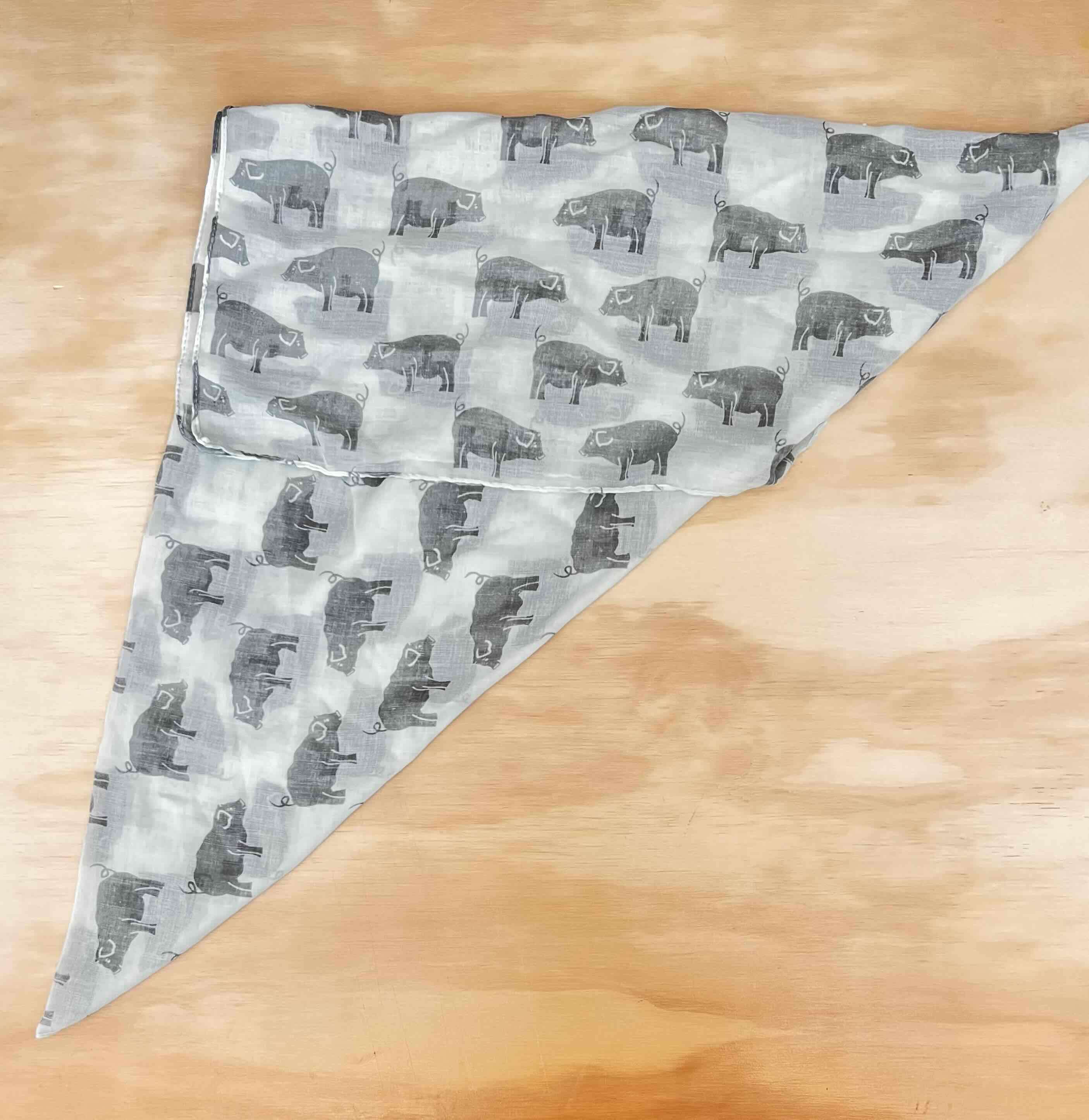 Pañuelo estampado de cerditos