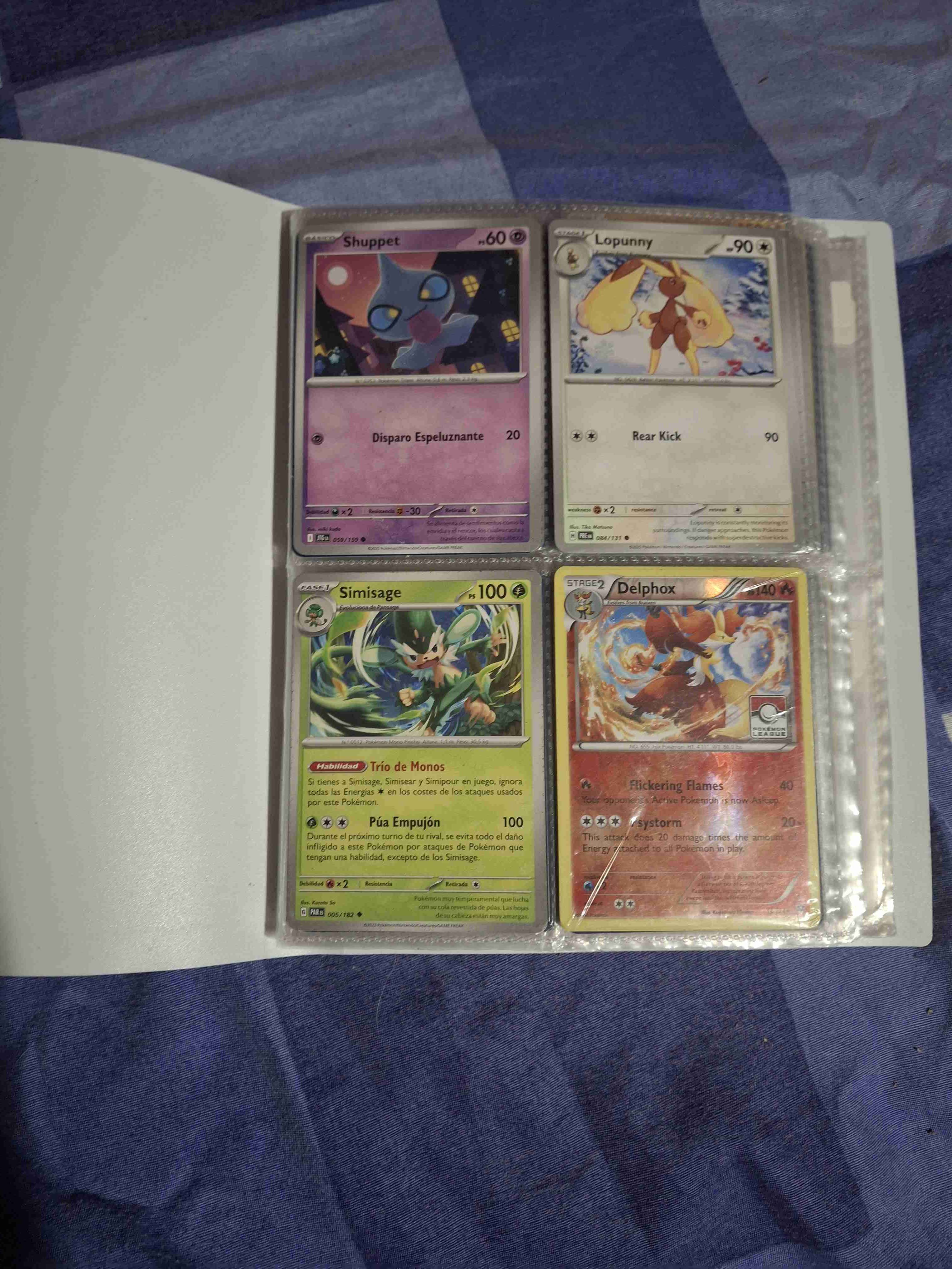 Carpeta Pokémon con diseño de Gengar - 2