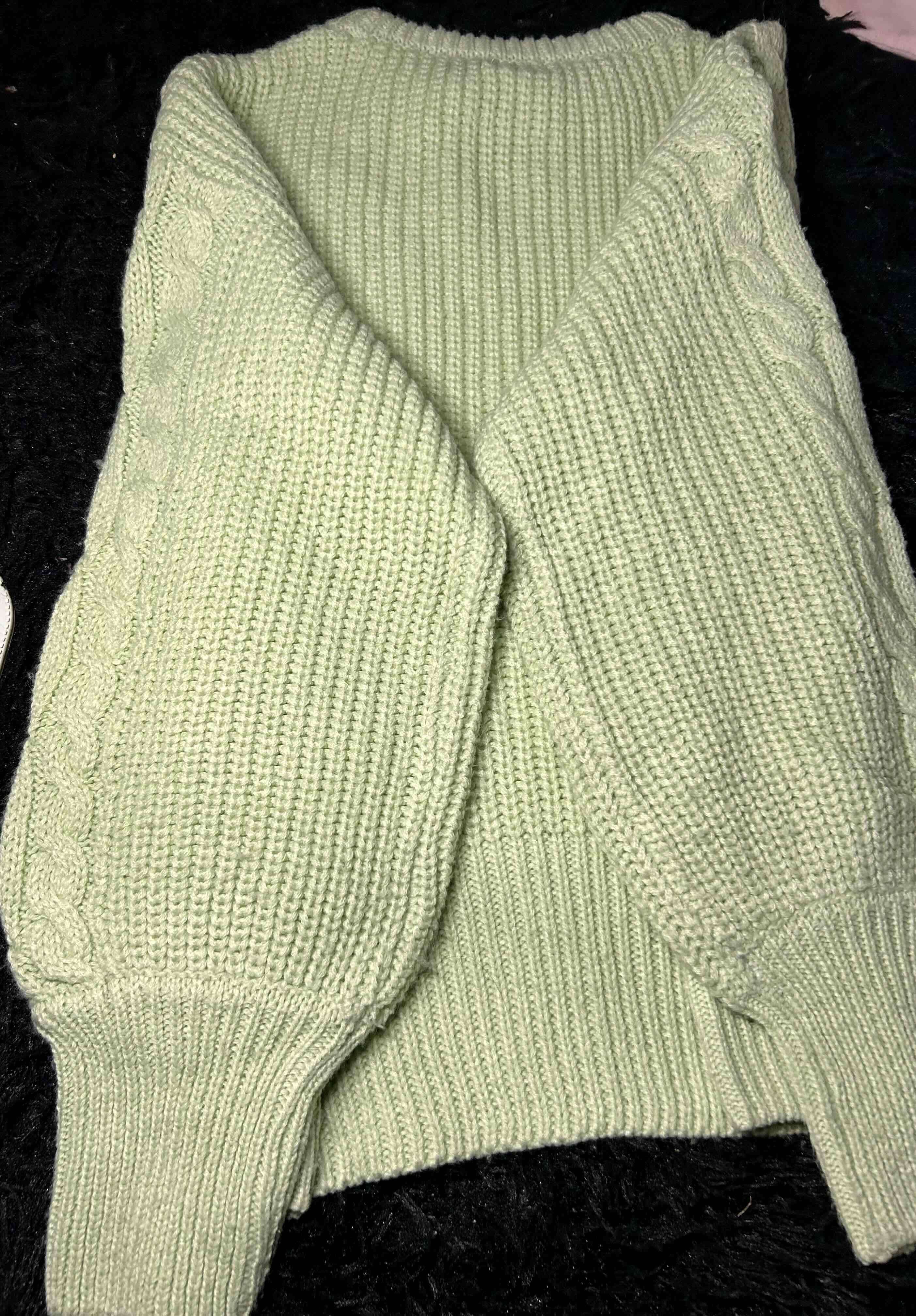 Suéter verde de lana trenzada - miniatura 2