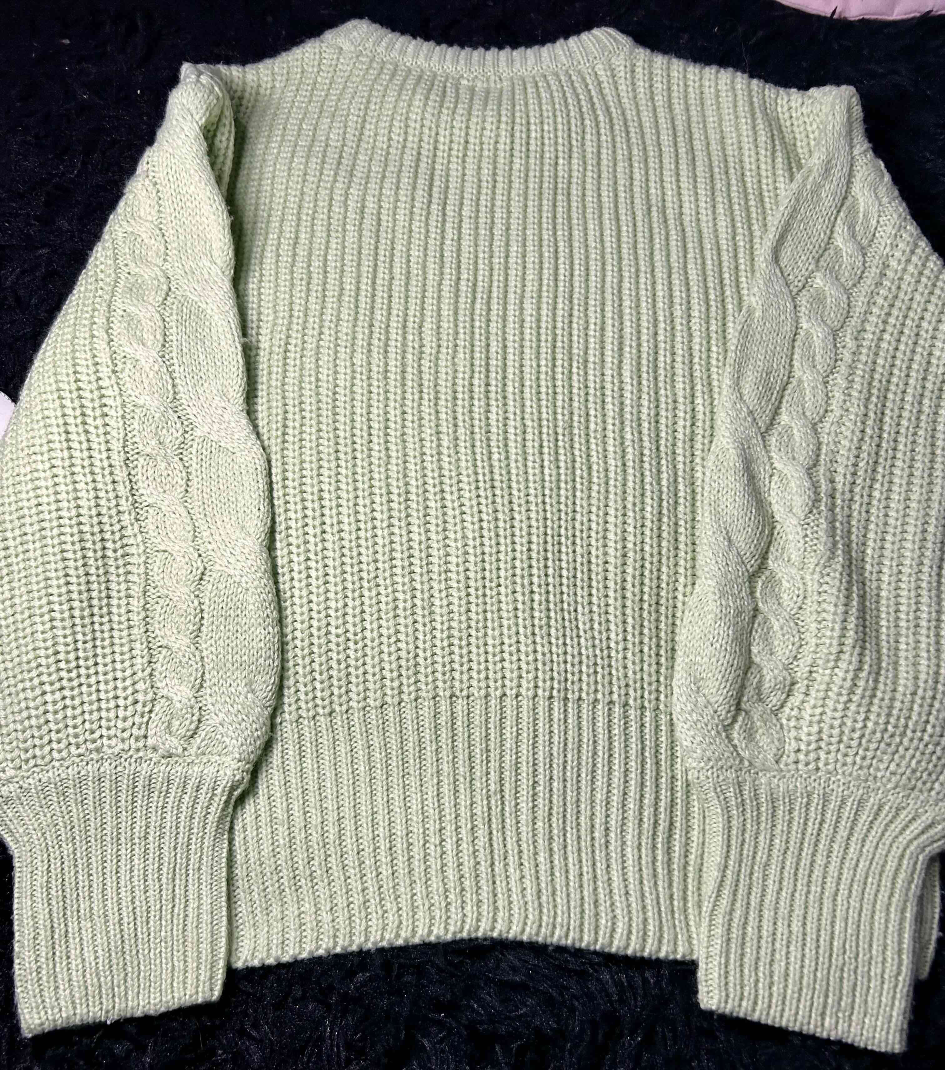 Suéter verde de lana trenzada - miniatura 3