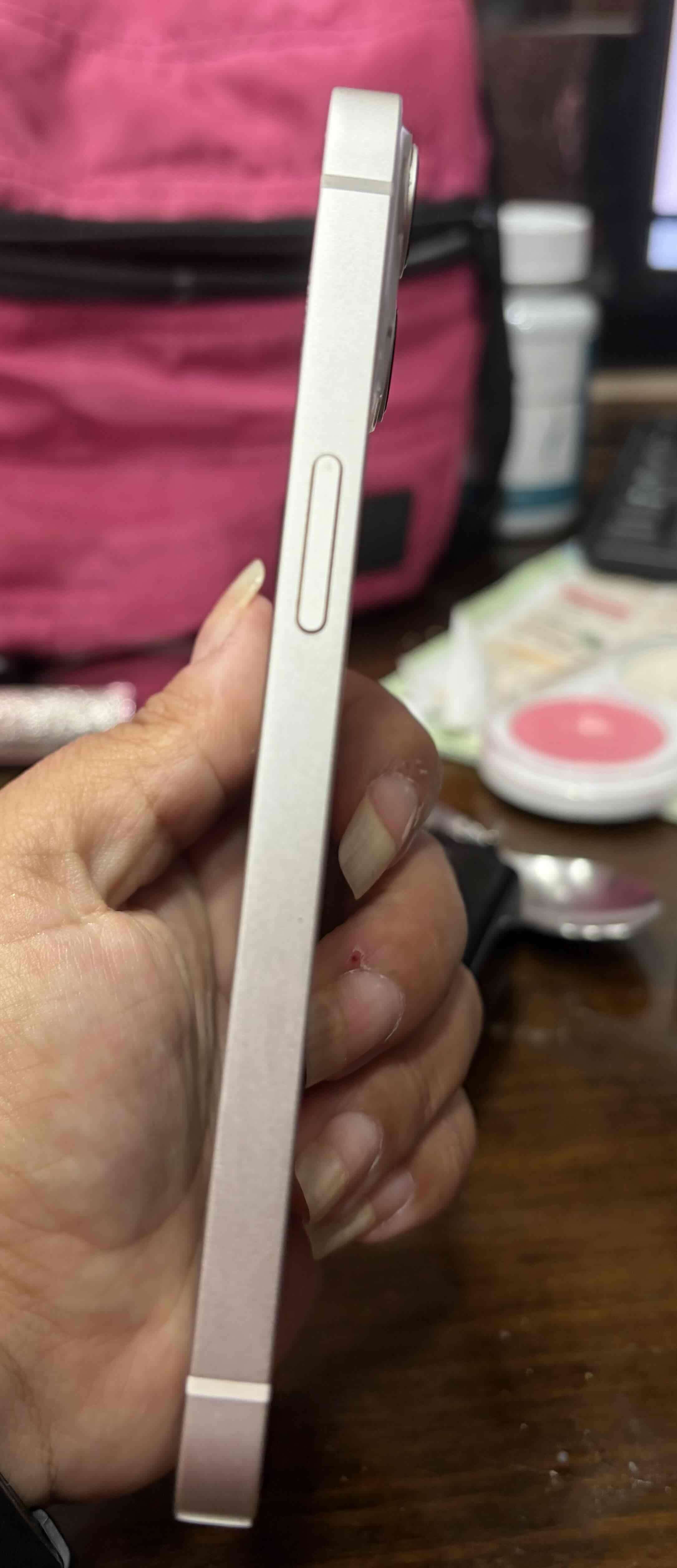 iPhone blanco 13 - miniatura 3