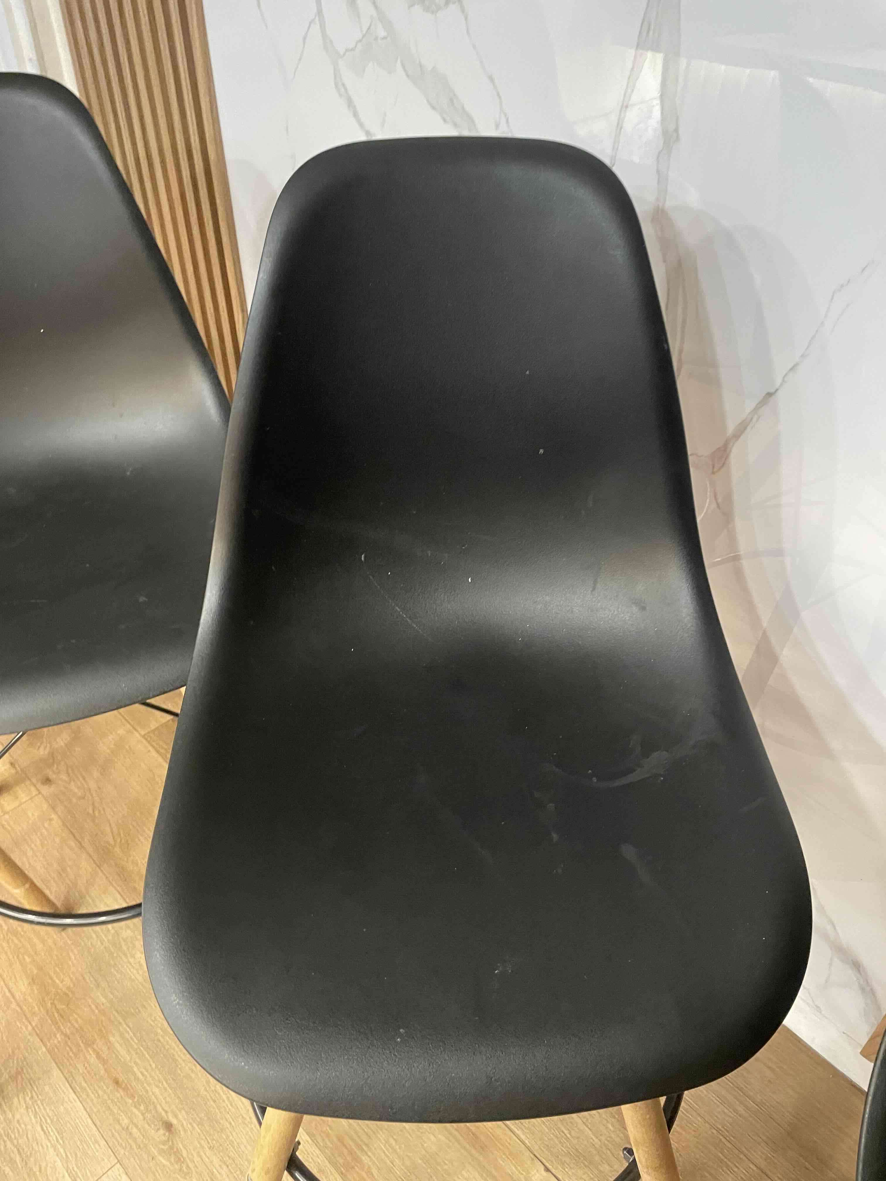 🏷️ Pack de 4 Sillas Eames Estilo Nórdico - 3