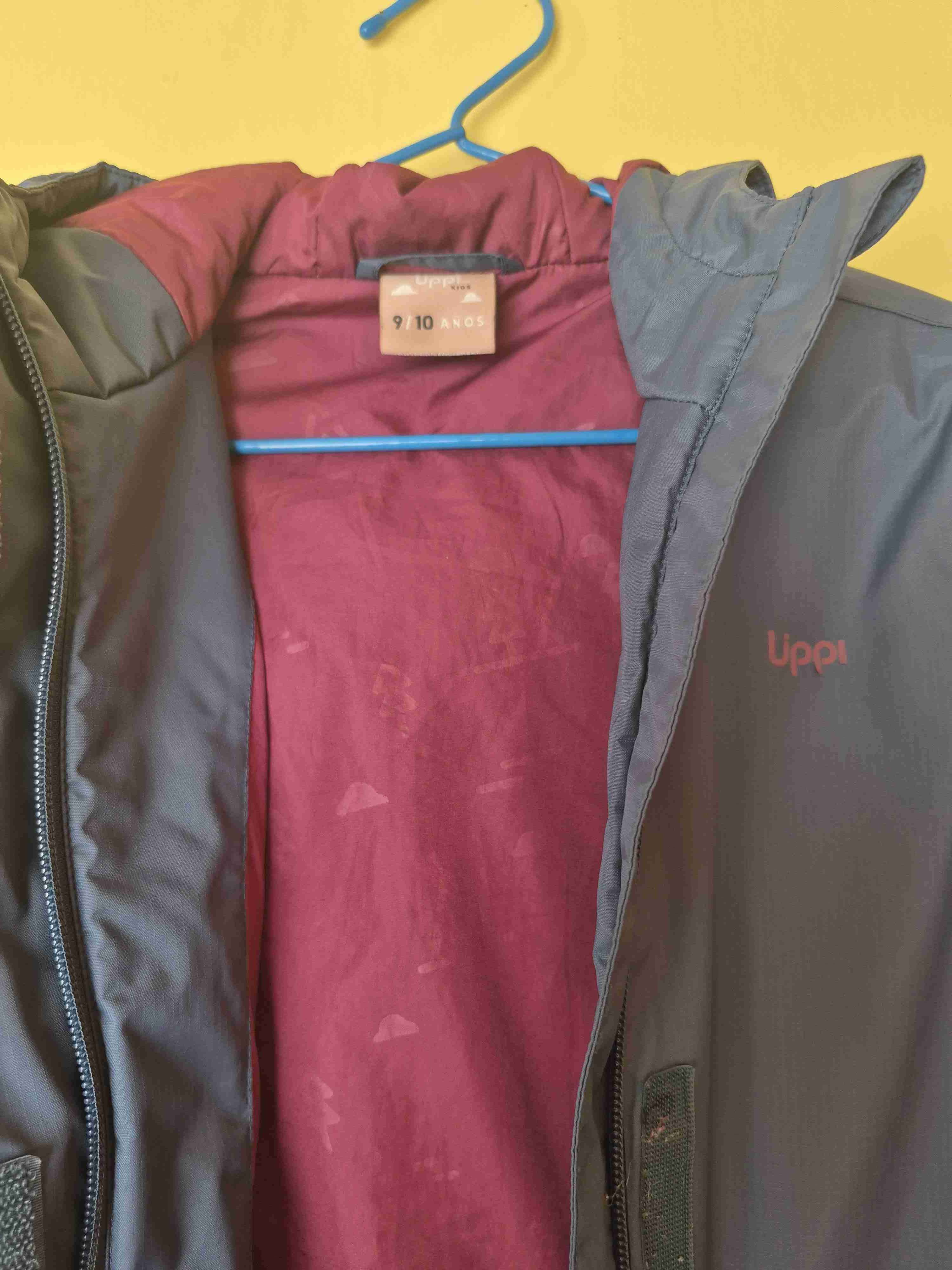 Chaqueta azul con capucha impermeable t10 - miniatura 2