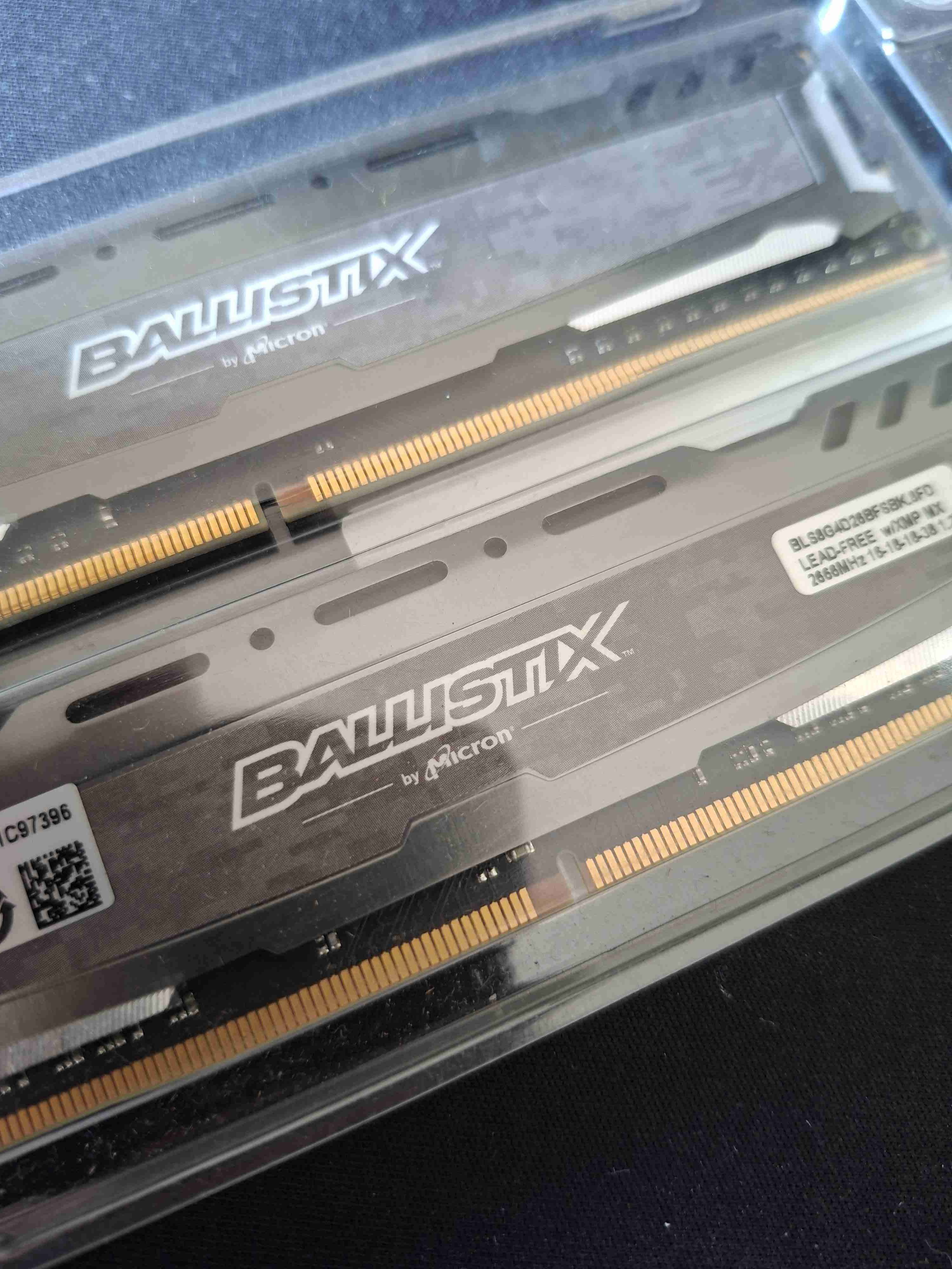 Memoria RAM DDR4 16GB (2x8GB) Crucial Ballistix - miniatura 3