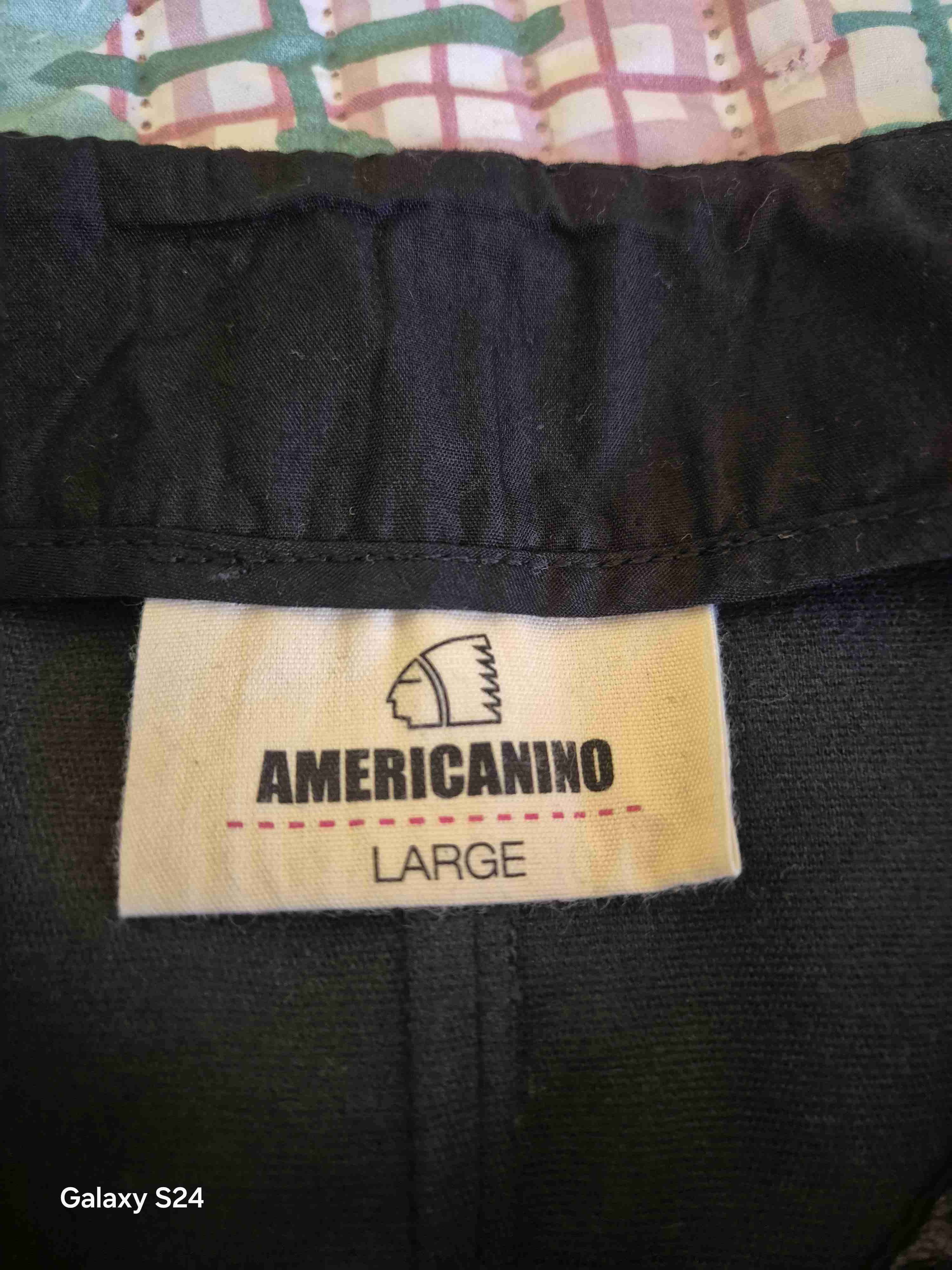 Falda negra de cuero sintético - miniatura 2