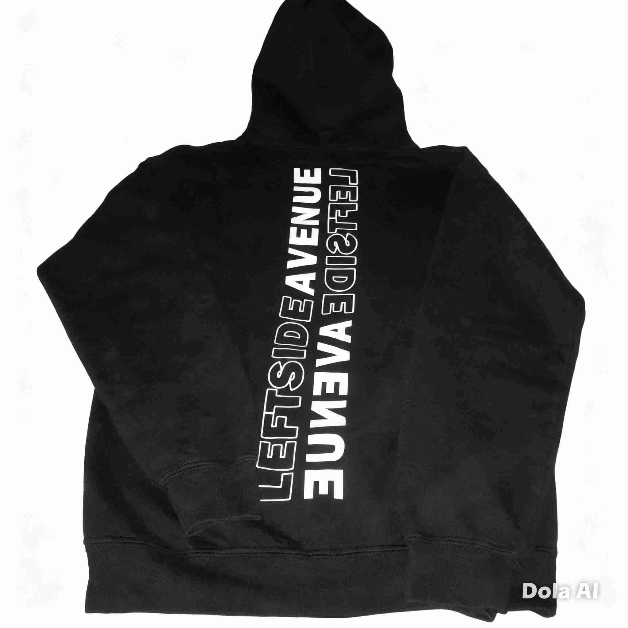 Polerón negro con capucha - miniatura 2