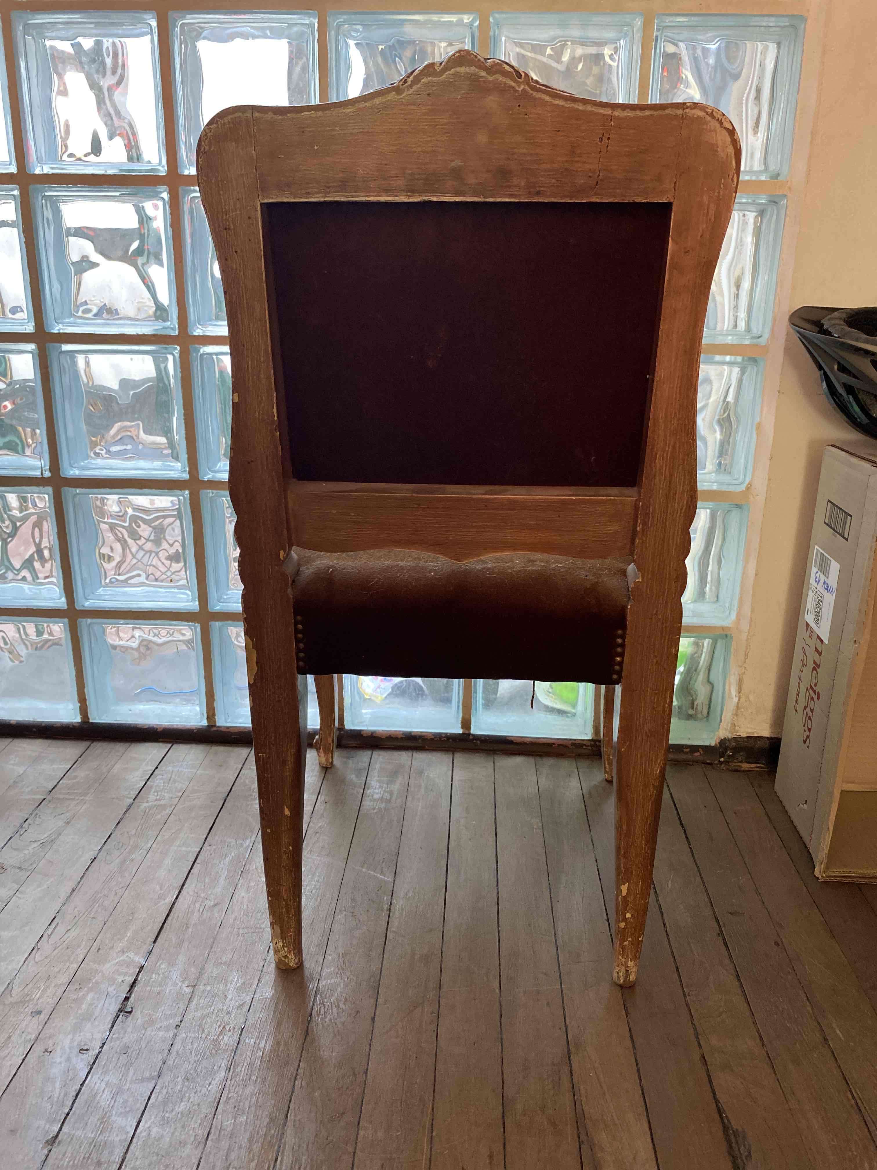 Silla antigua tapizada - miniatura 3