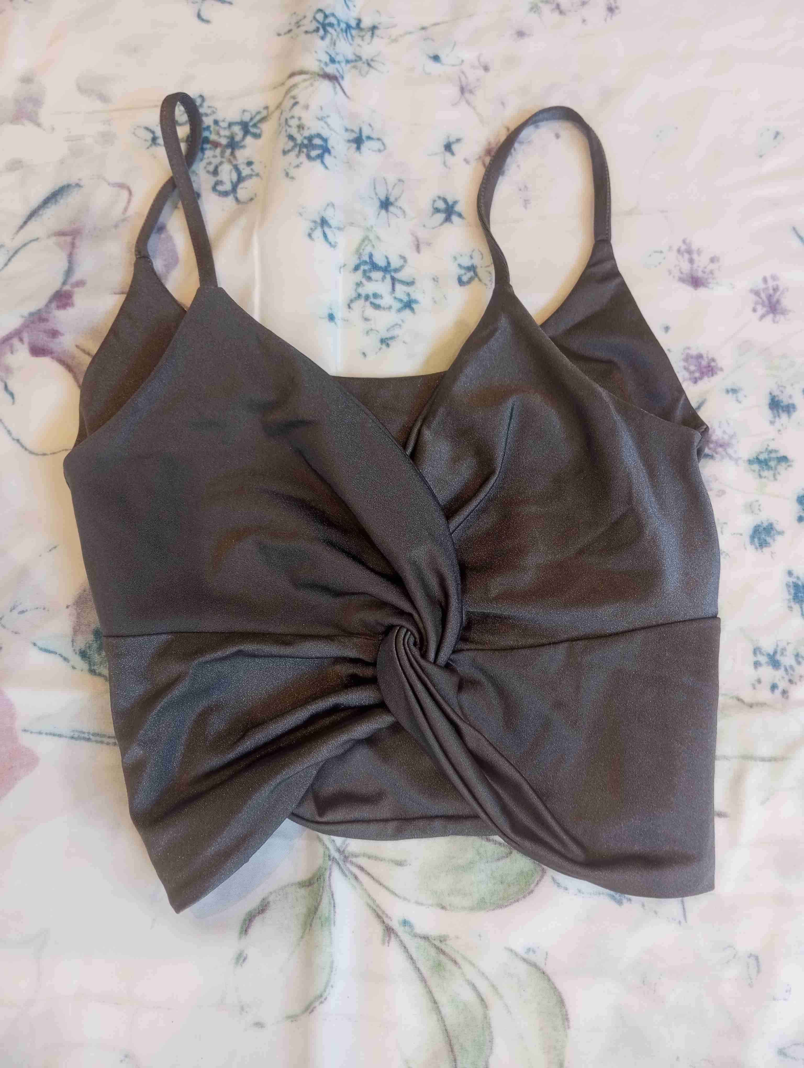 Crop top tela satinada color gris - miniatura 2