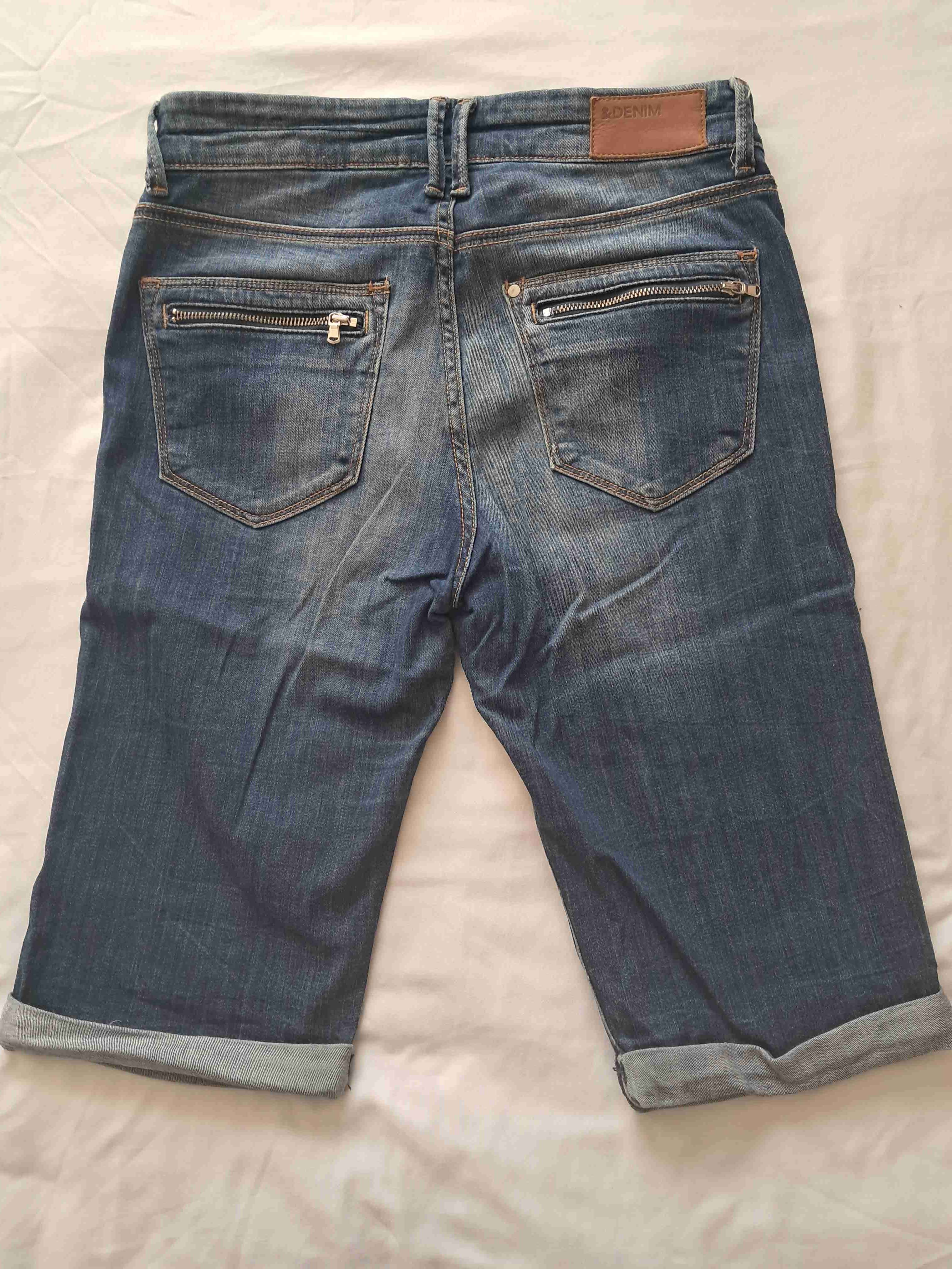 Bermudas de mezclilla azul HyM talla 38 - miniatura 2