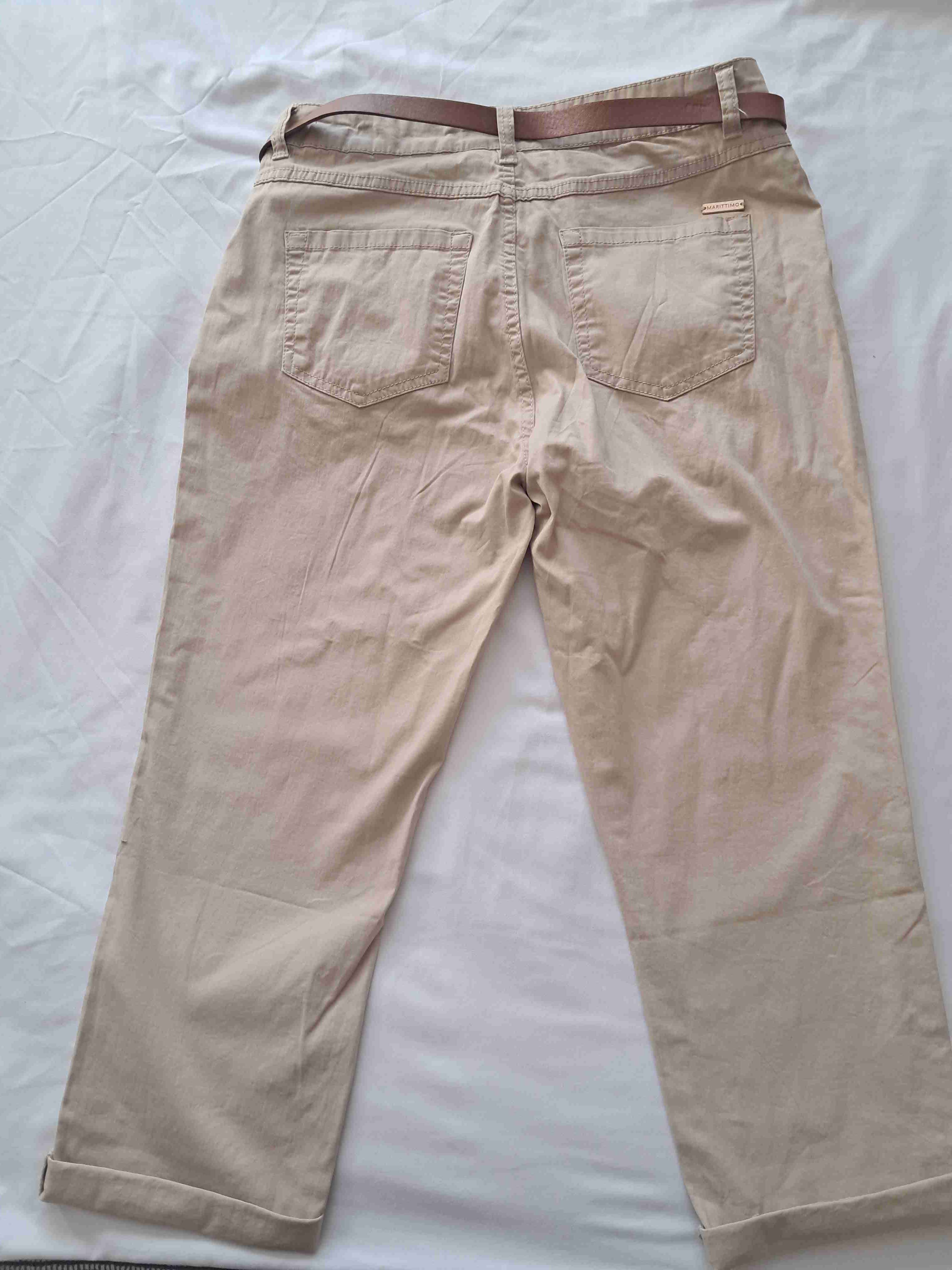 Pantalones beige con etiquetas Marittimo talla 38 - miniatura 2