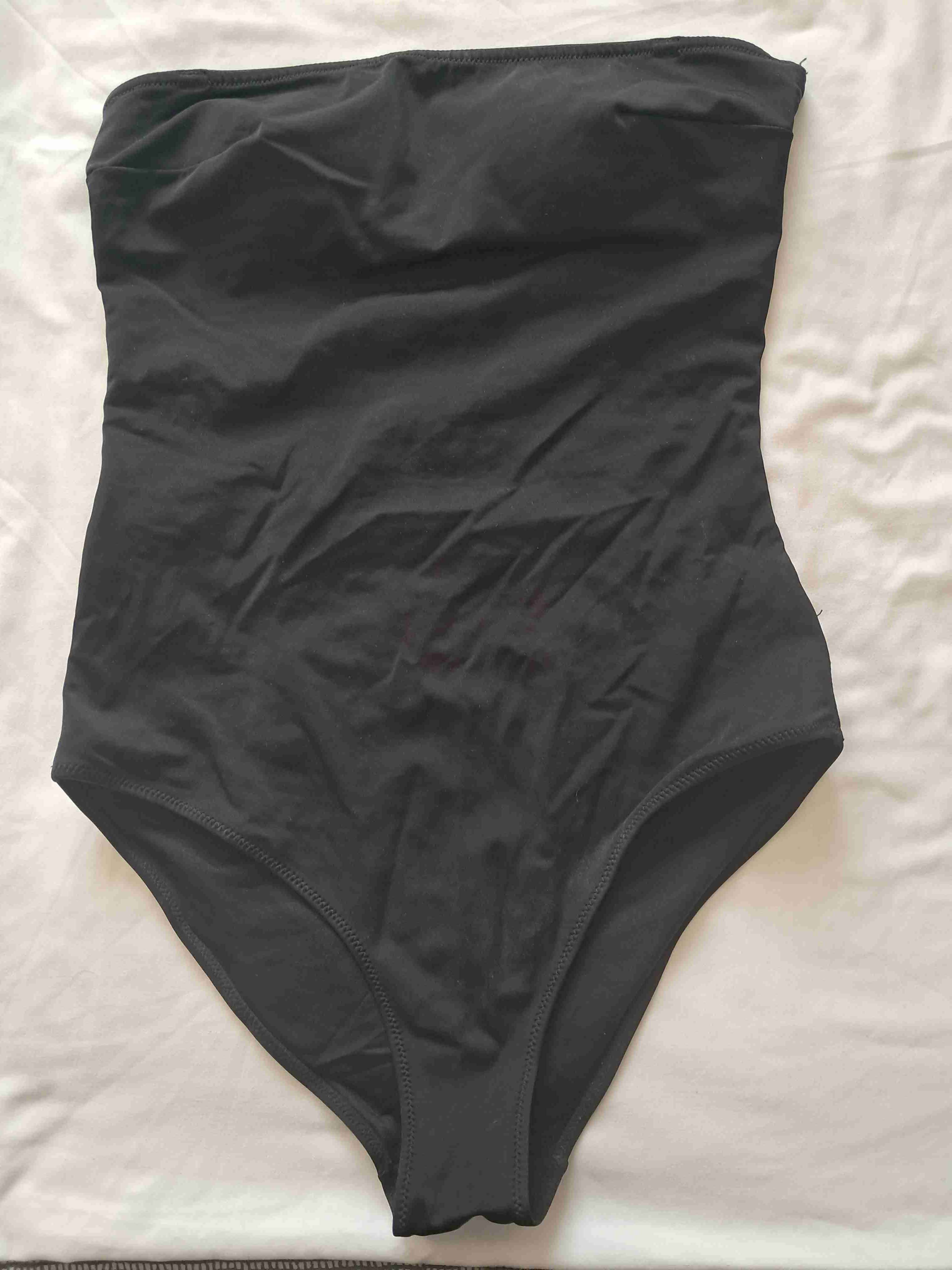 Traje de baño negro HyM talla 38