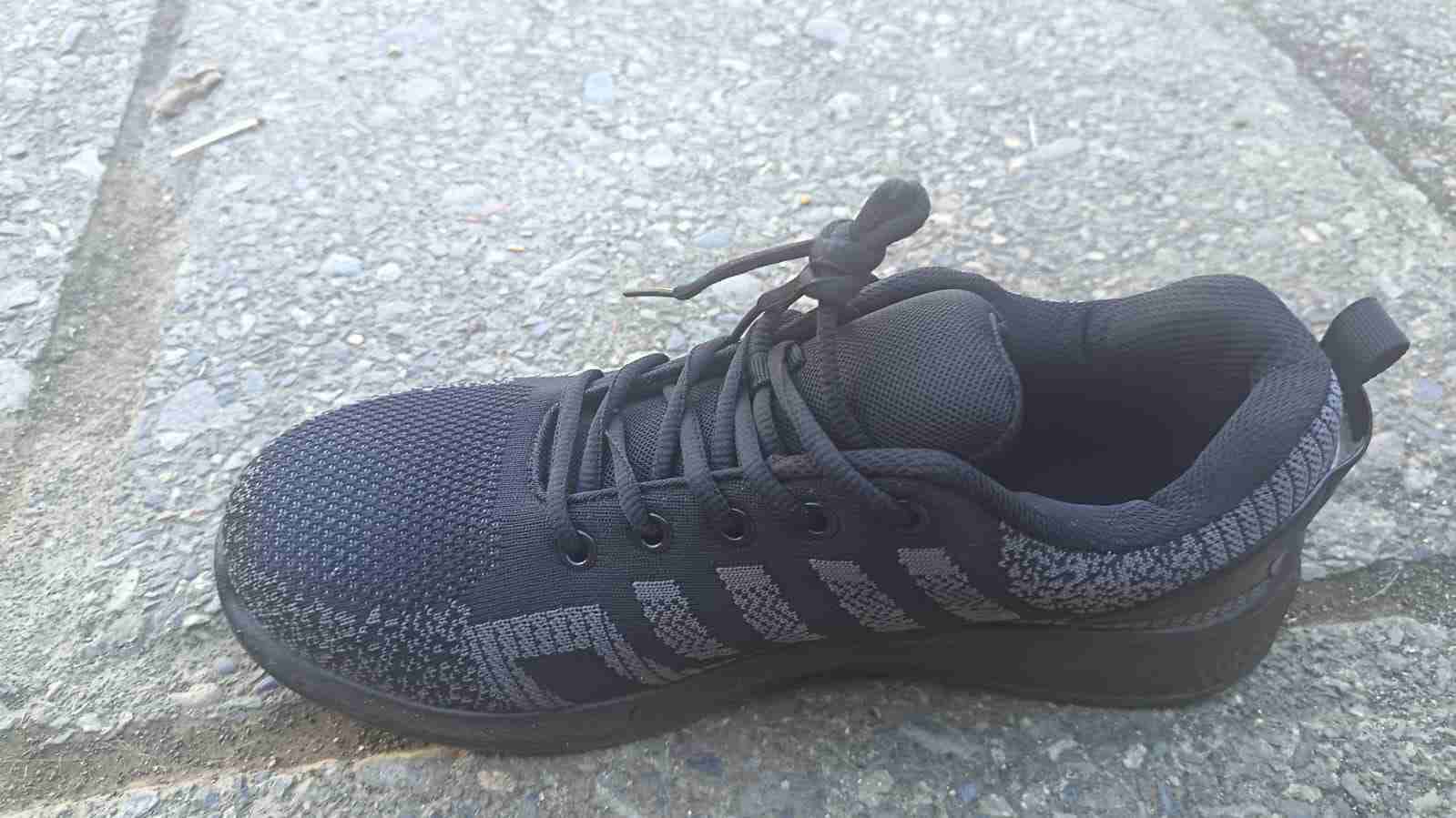 Zapatilla de seguridad punta fierro - miniatura 2