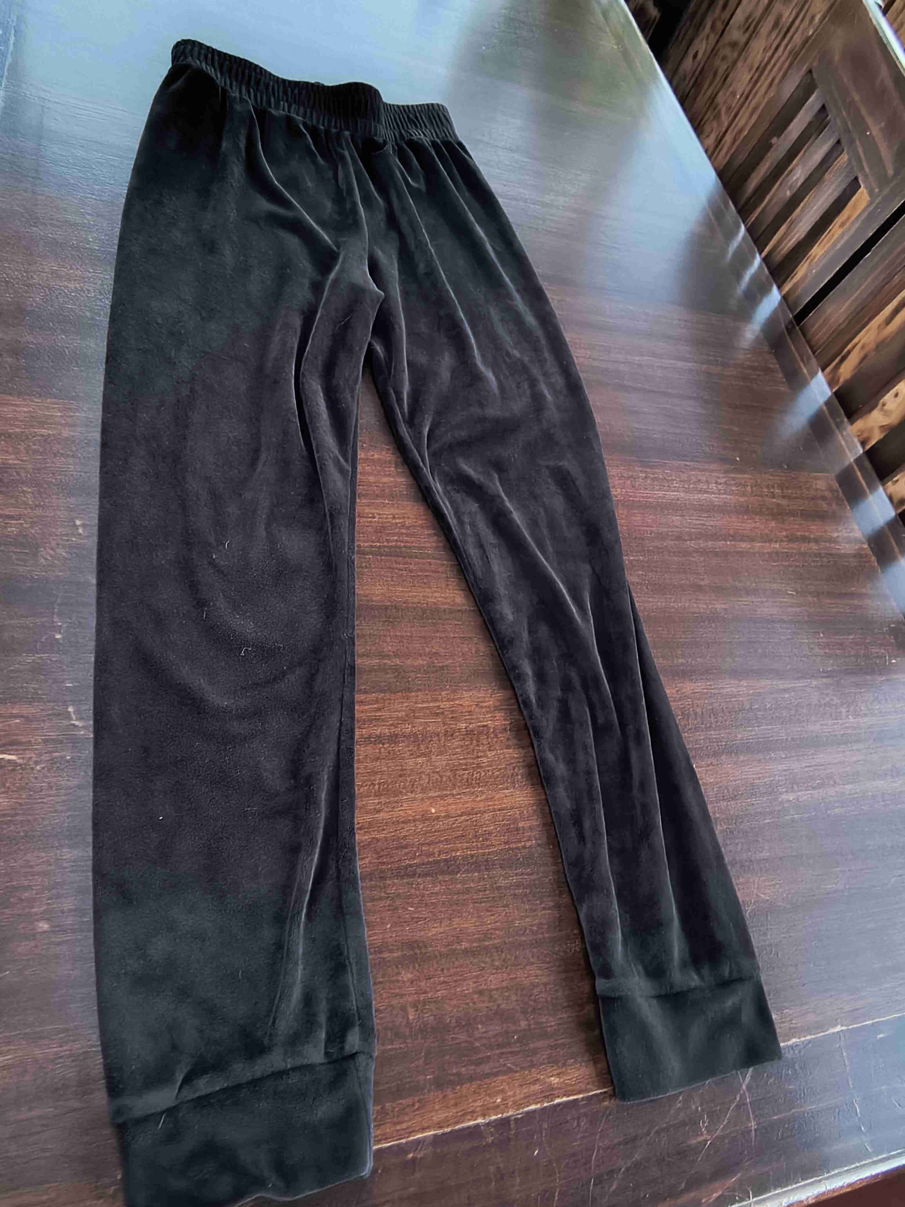 Pantalones deportivos negros
