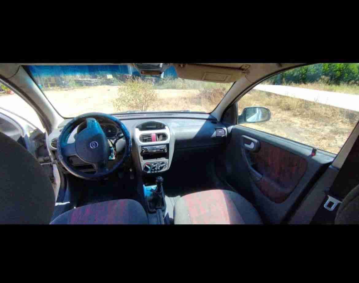 Chevrolett Montana 2010 - miniatura 6