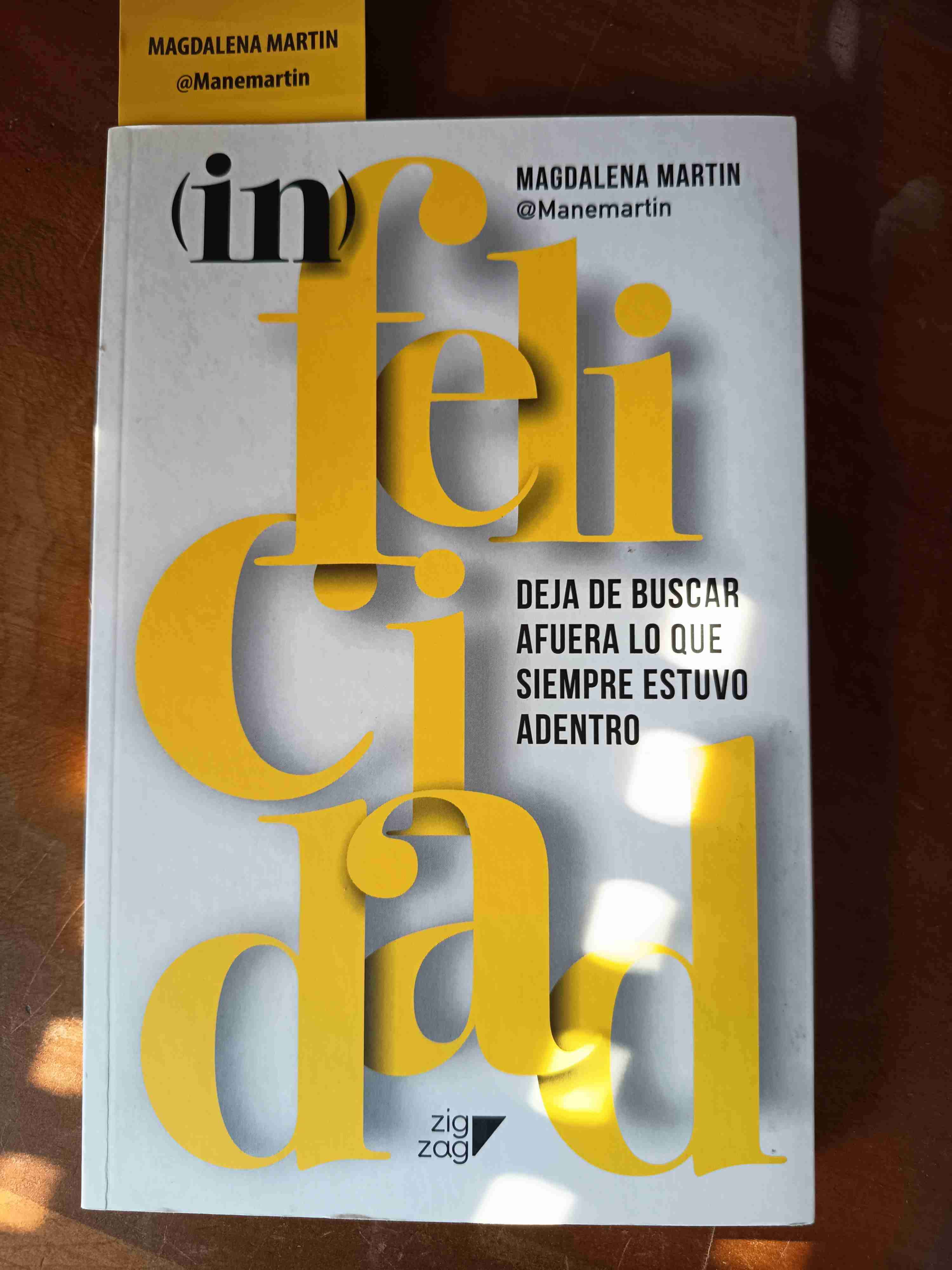 Libro (in)felicidad de M. Martin