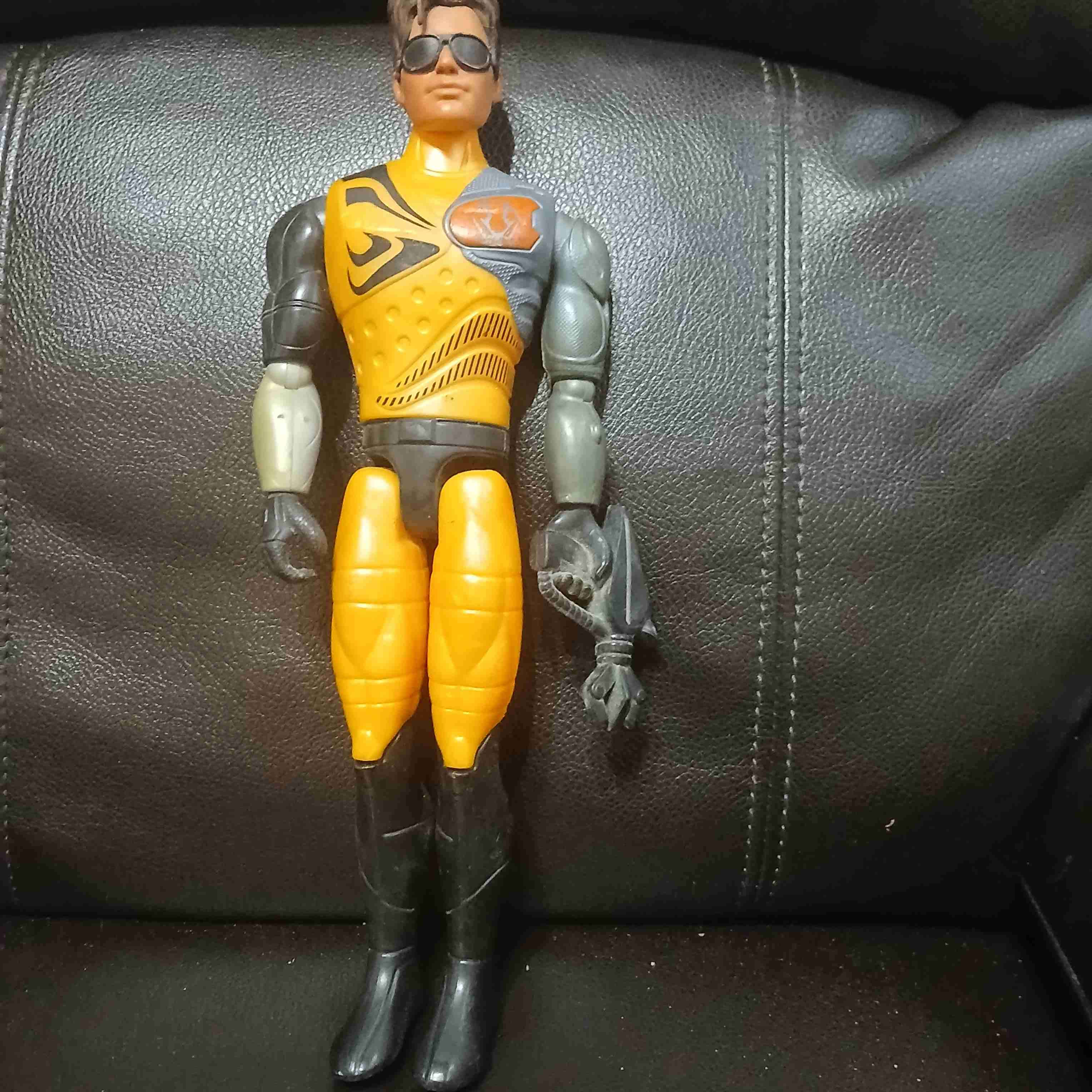 Figura de acción con armadura