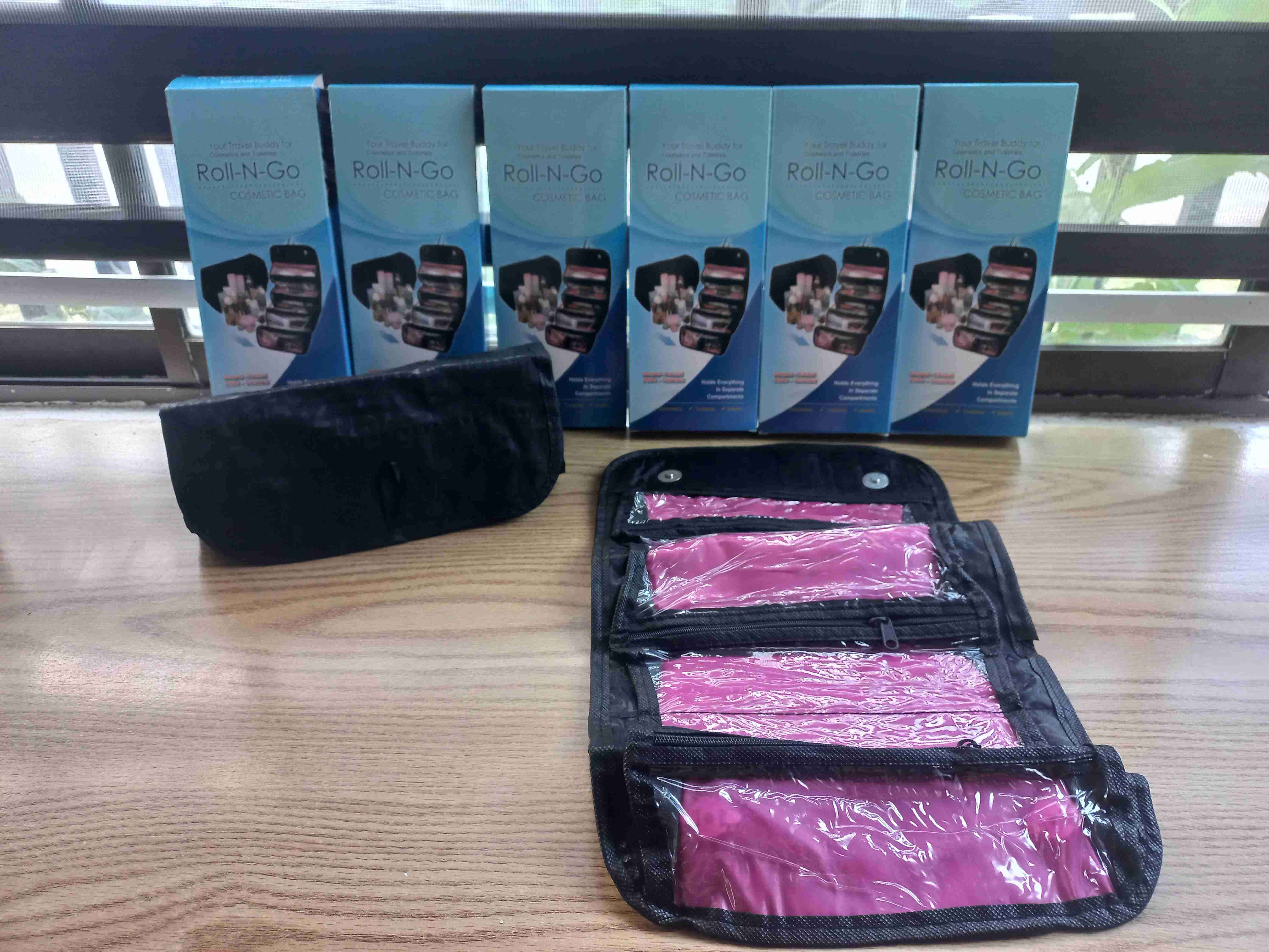 Estuches Roll-N-Go para cosméticos