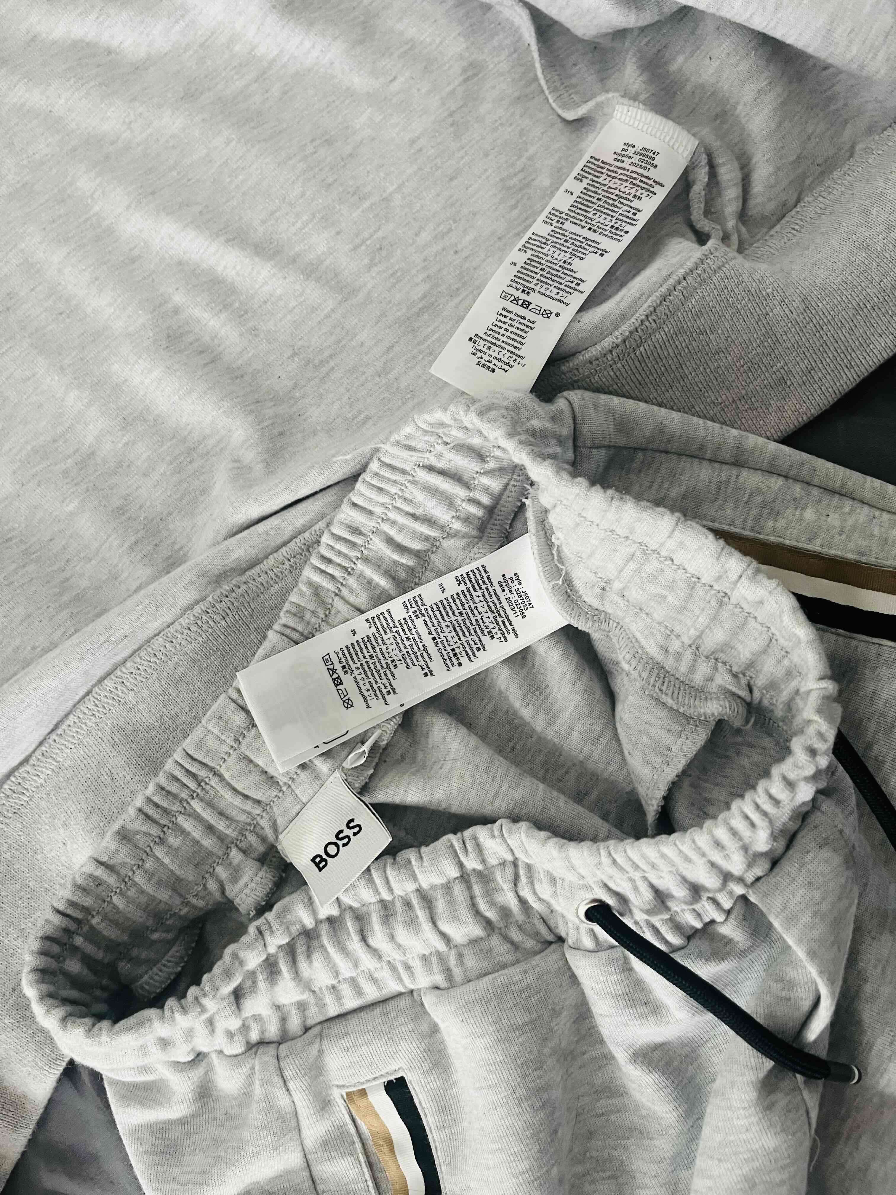 Conjunto HUGO BOSS - miniatura 2