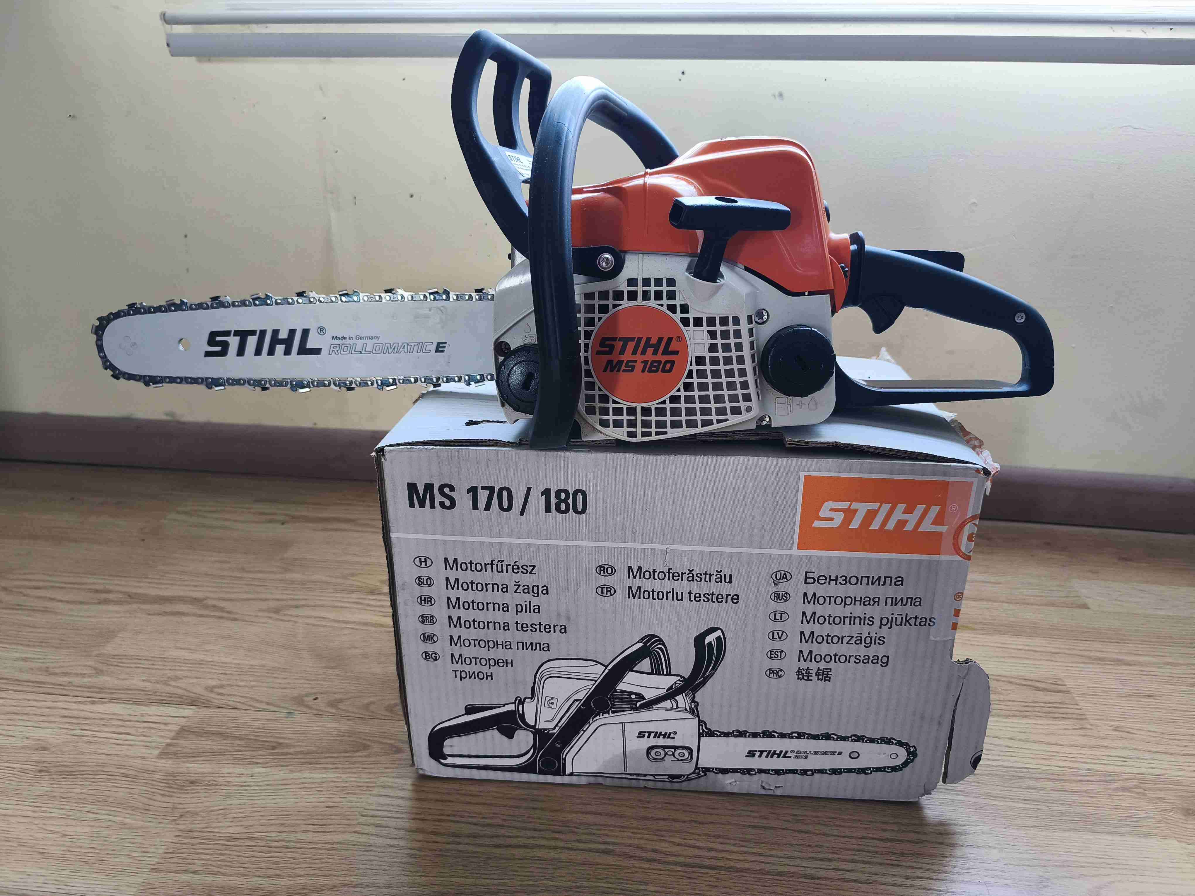 Motosierra Stihl MS 170/180 - 4