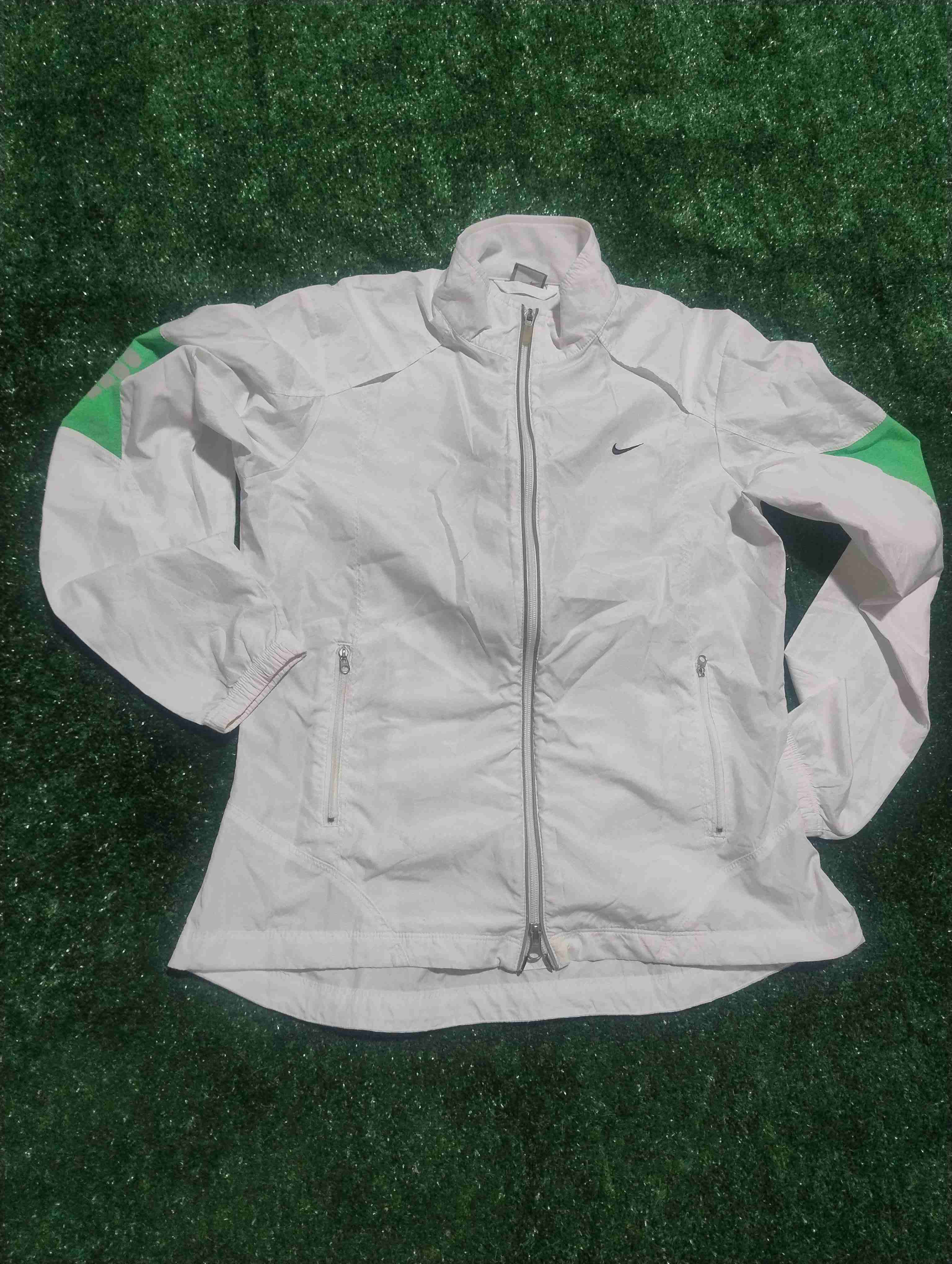 Corta viento nike - miniatura 3