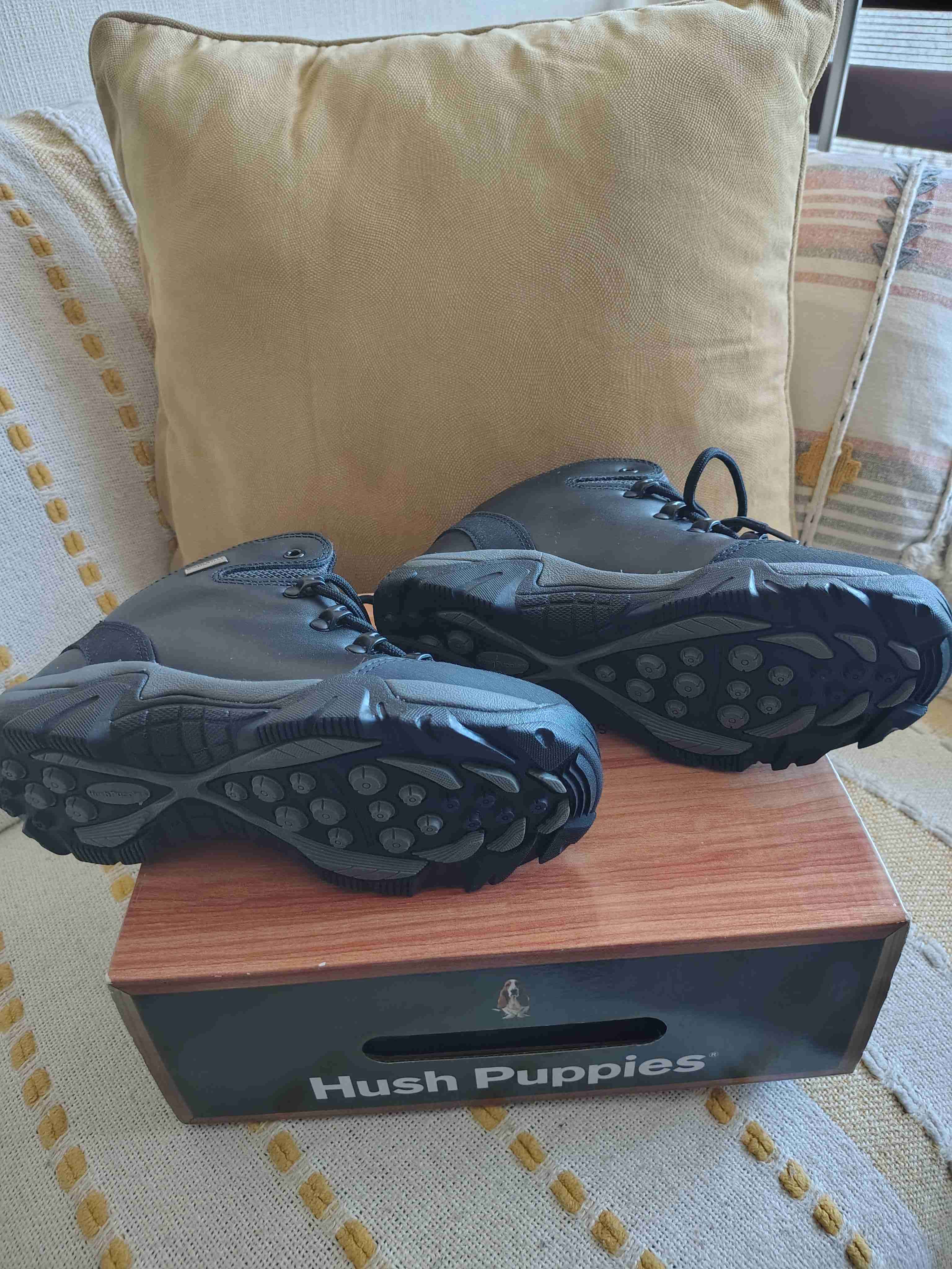 Botas outdoor Hush Puppies negras - miniatura 2