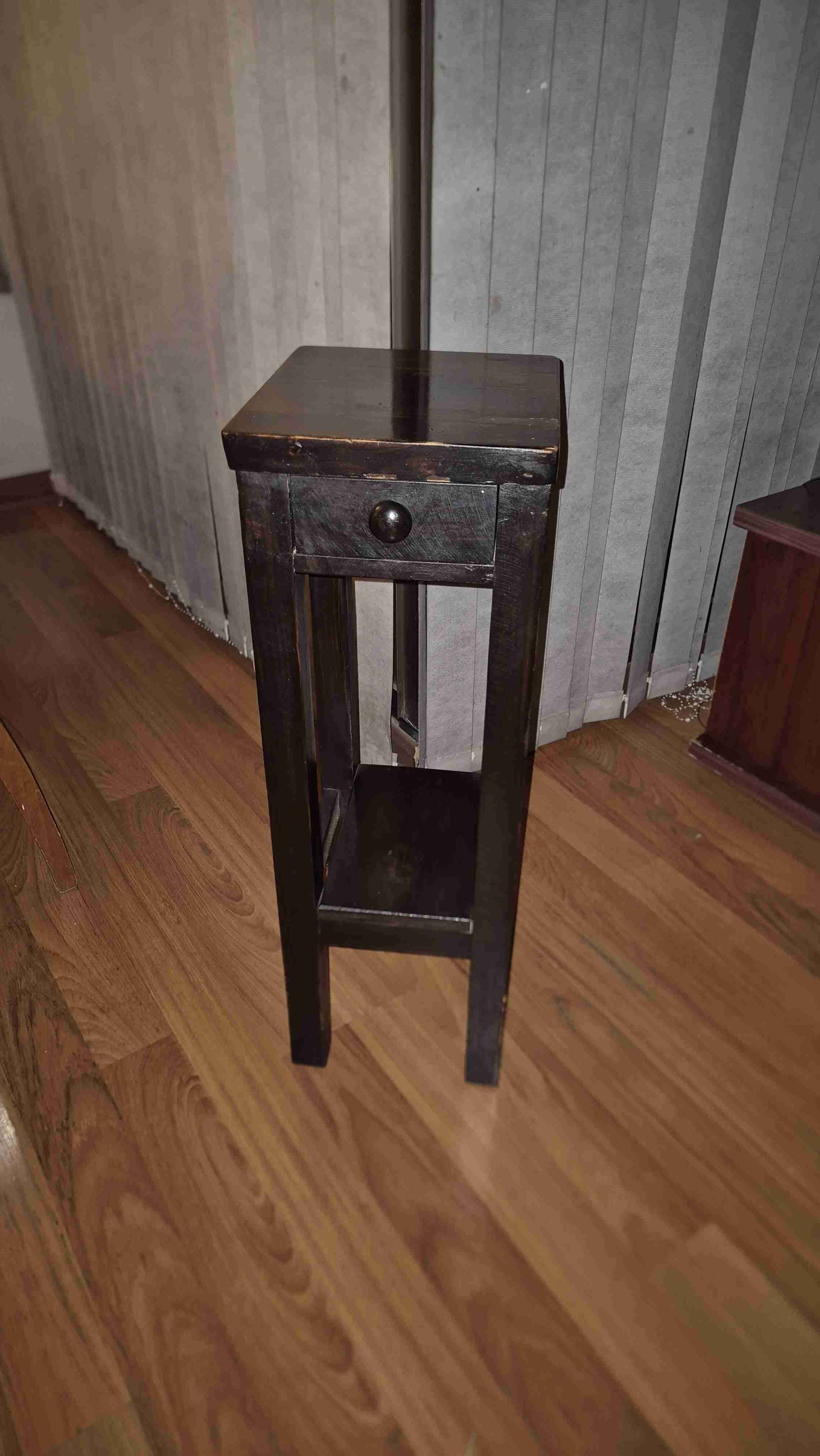 Mesa auxiliar de madera - miniatura 5