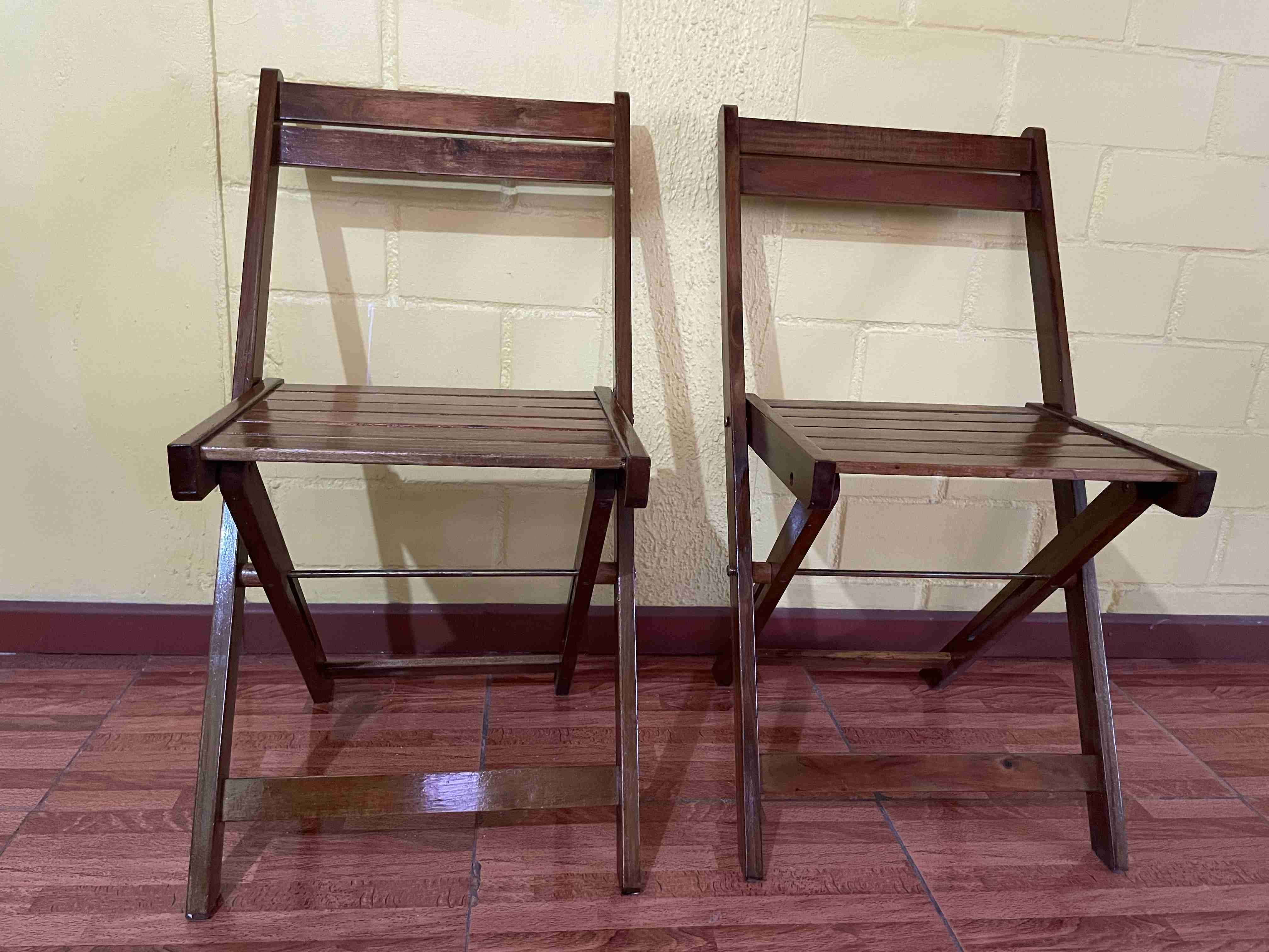 Set de mesa y sillas plegables - 2