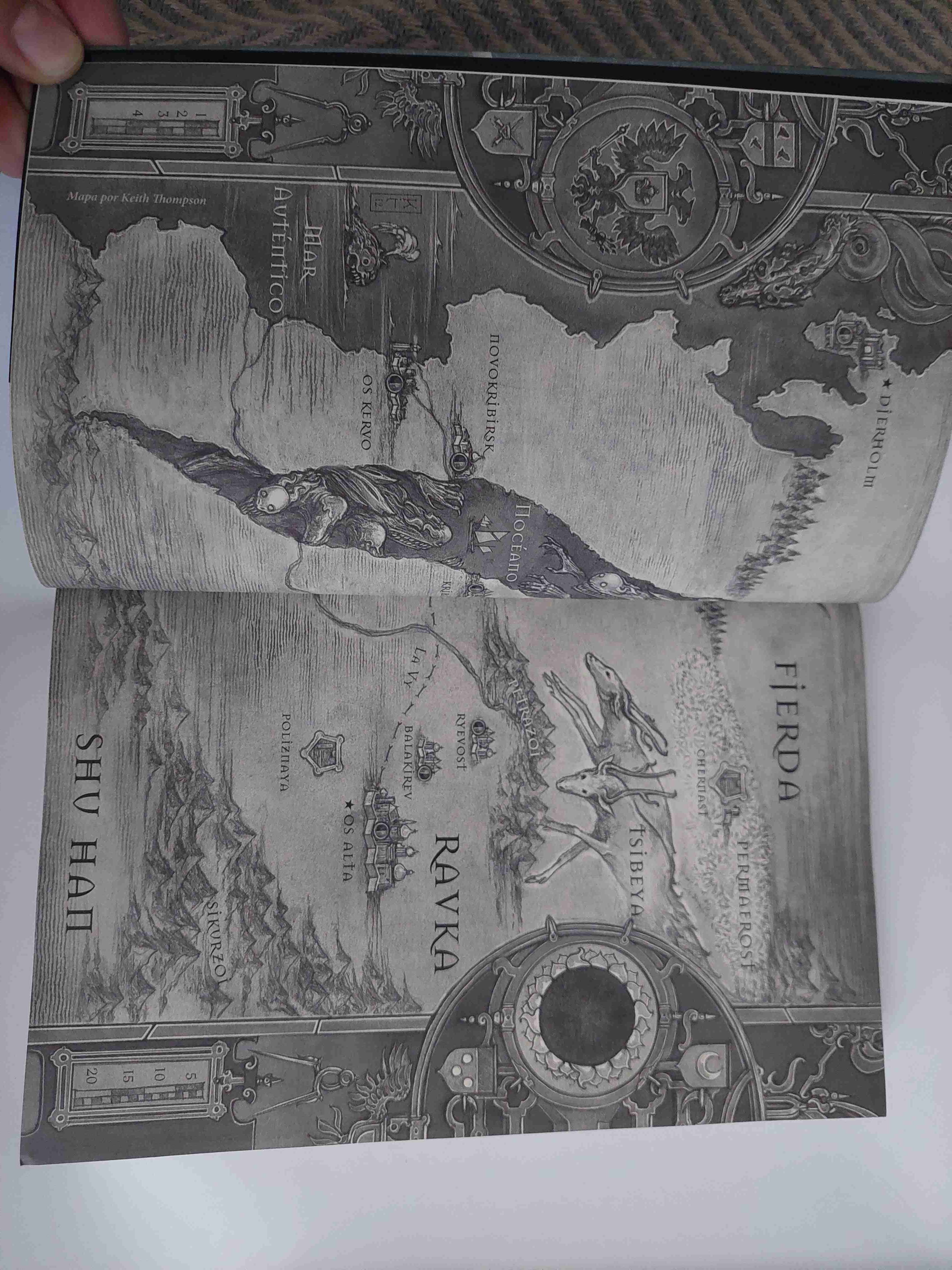 Trilogía Sombra y Hueso - miniatura 2