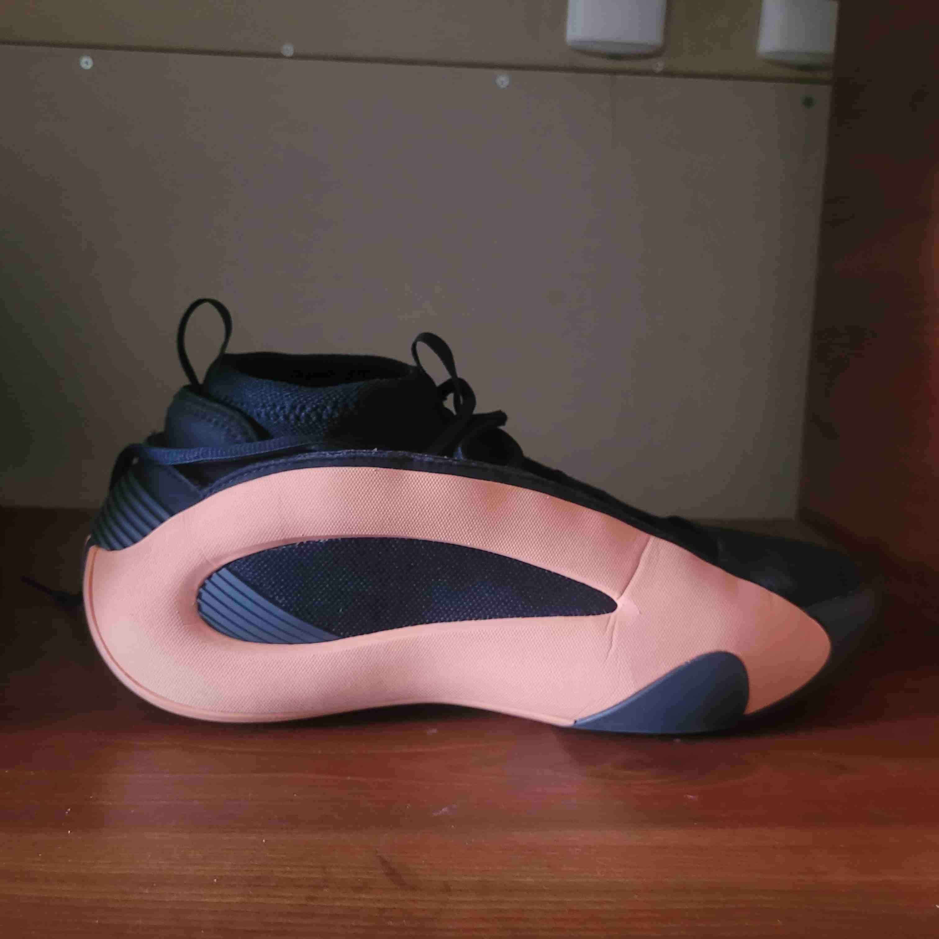 adidas Zapatillas Harden Volume 8