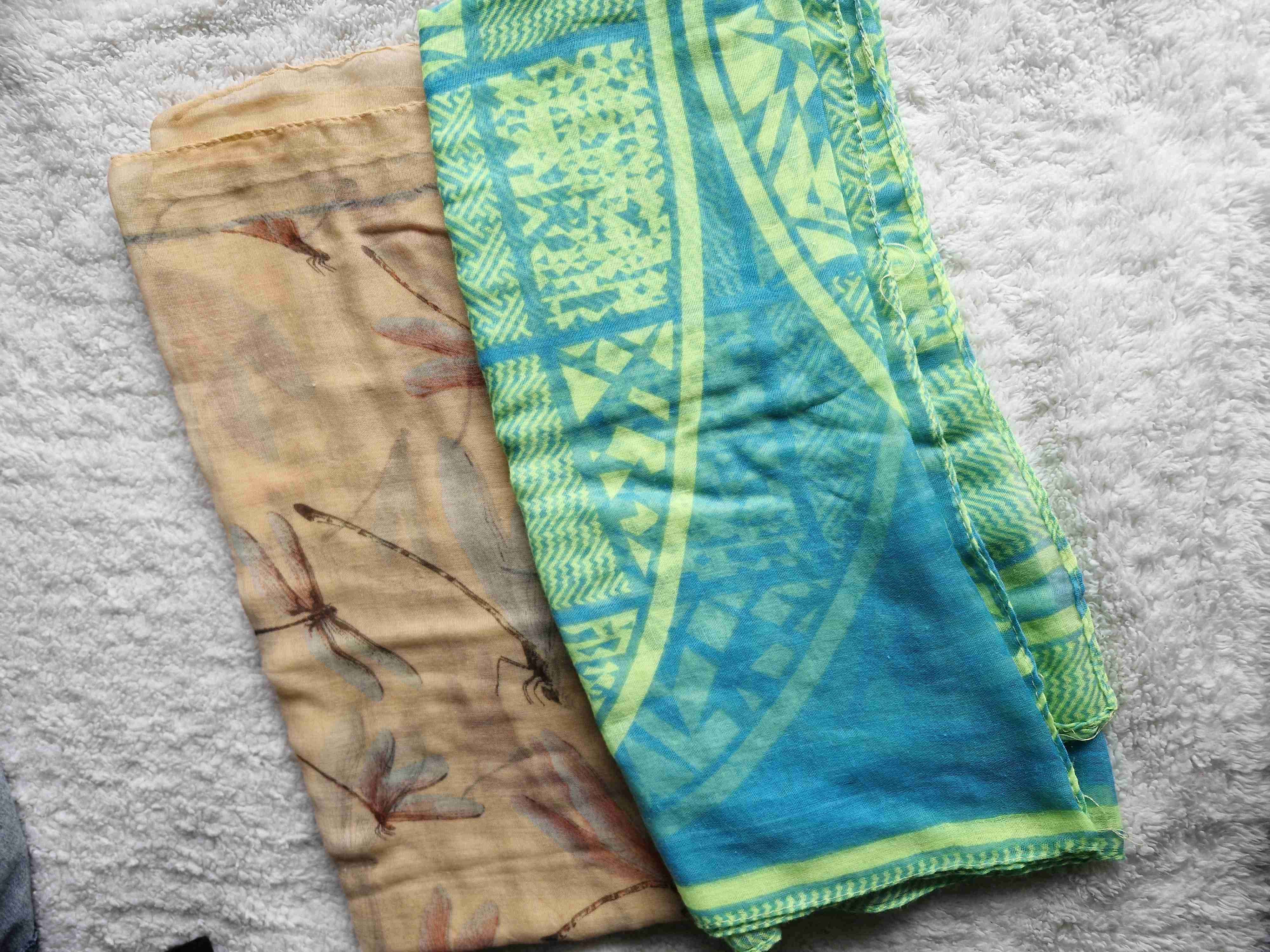 Pañuelos estampados coloridos