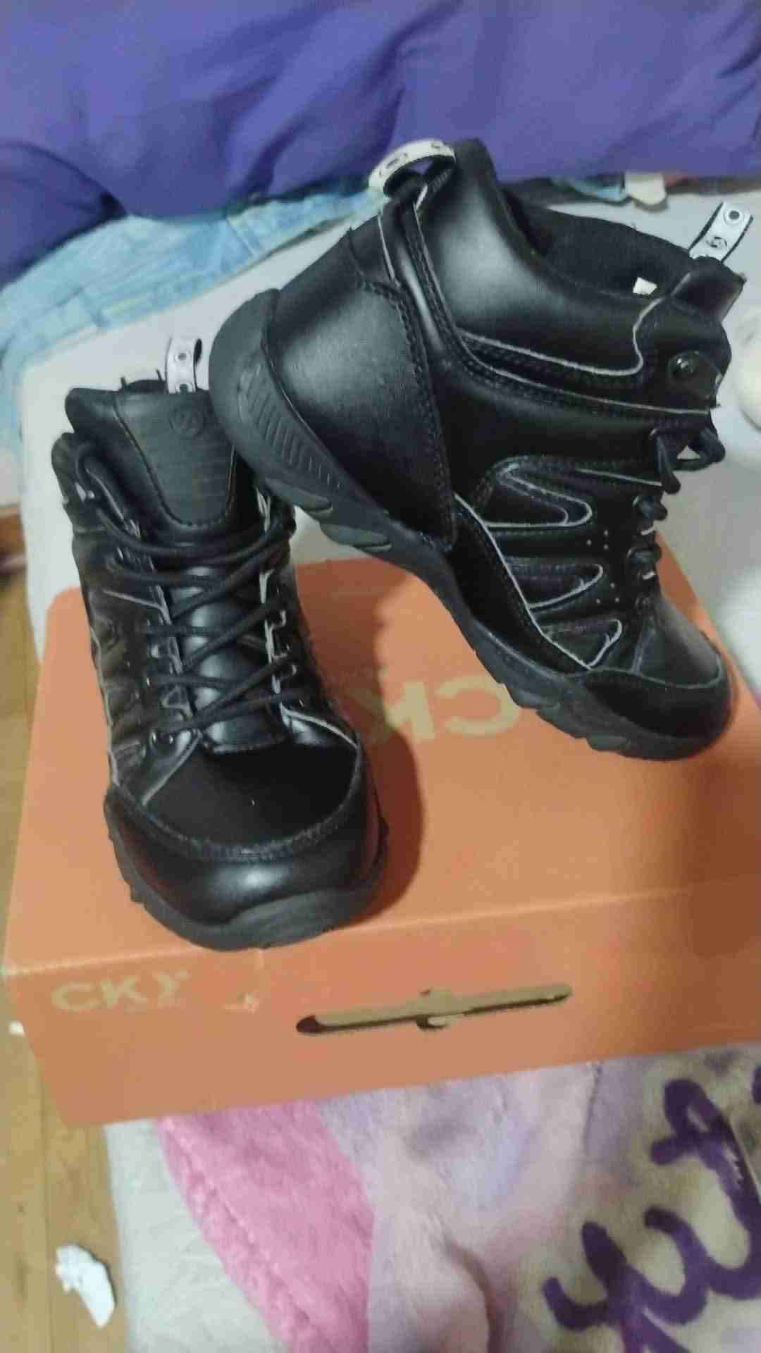 Botas de trekking negras CKX niño talla 33