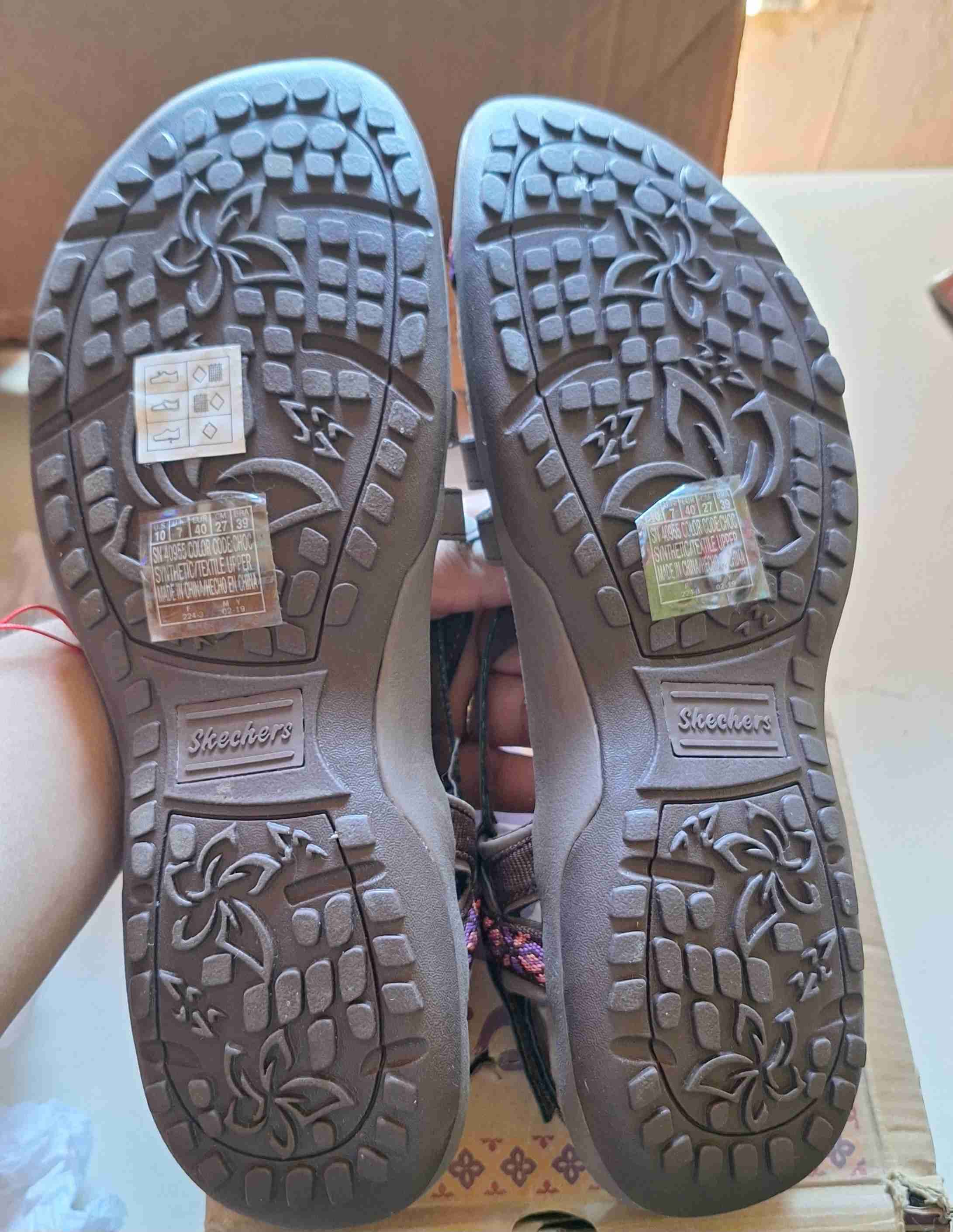 Sandalias grises con patrón Tribal - 2