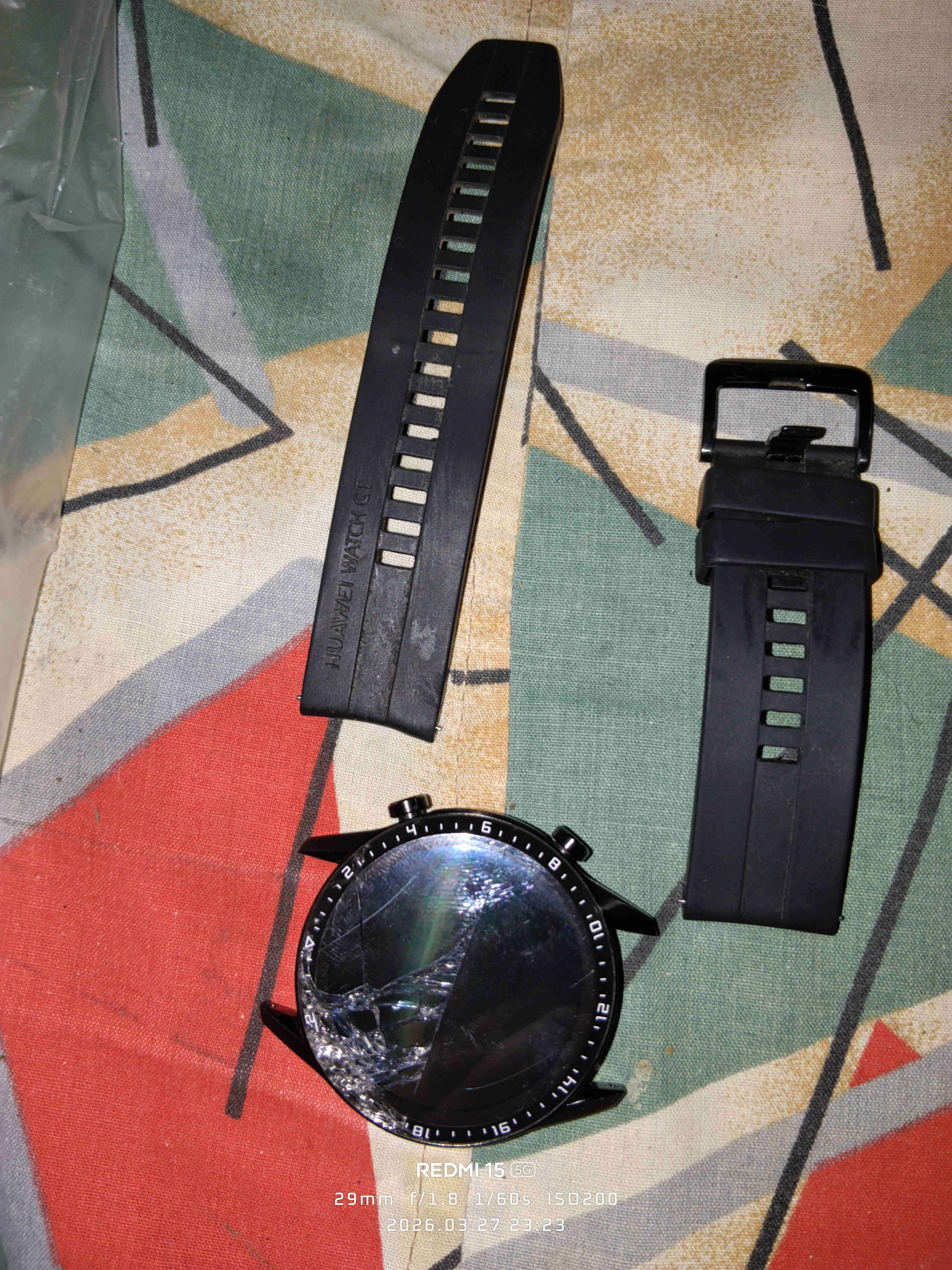 Huawei Watch GT 2 dañado - miniatura 3