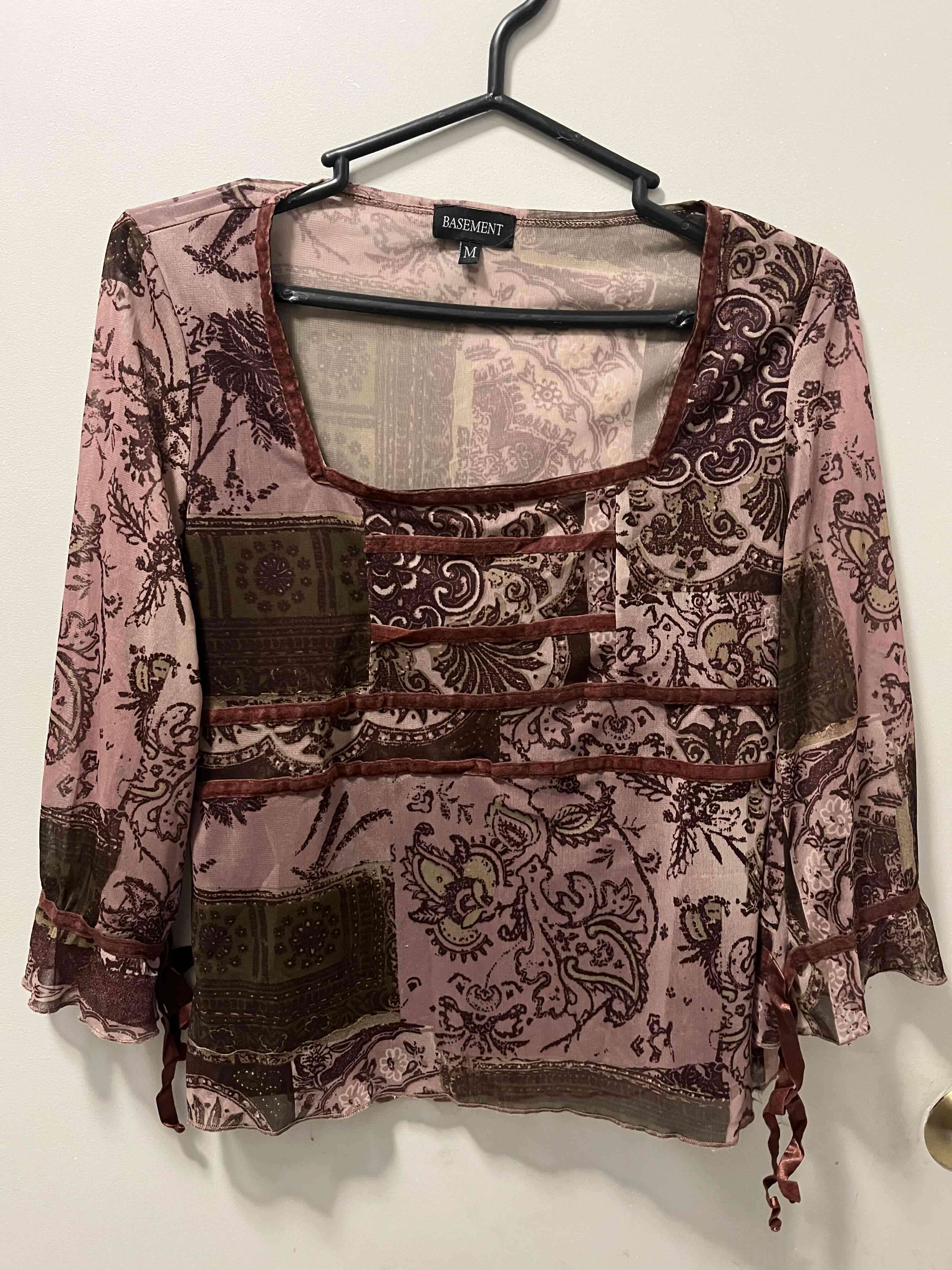 Blusa estampada manga larga - miniatura 2