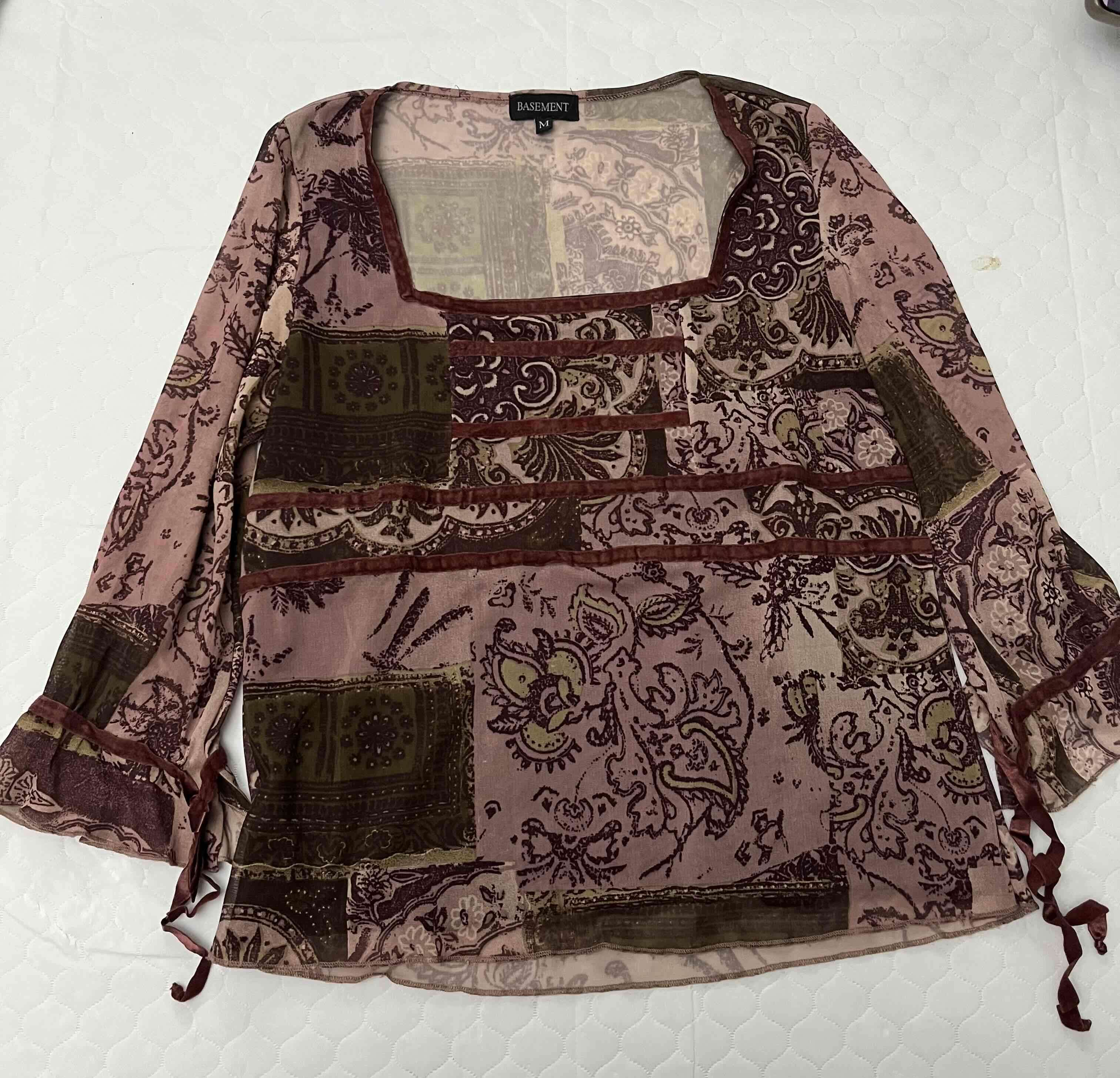 Blusa estampada manga larga - miniatura 3