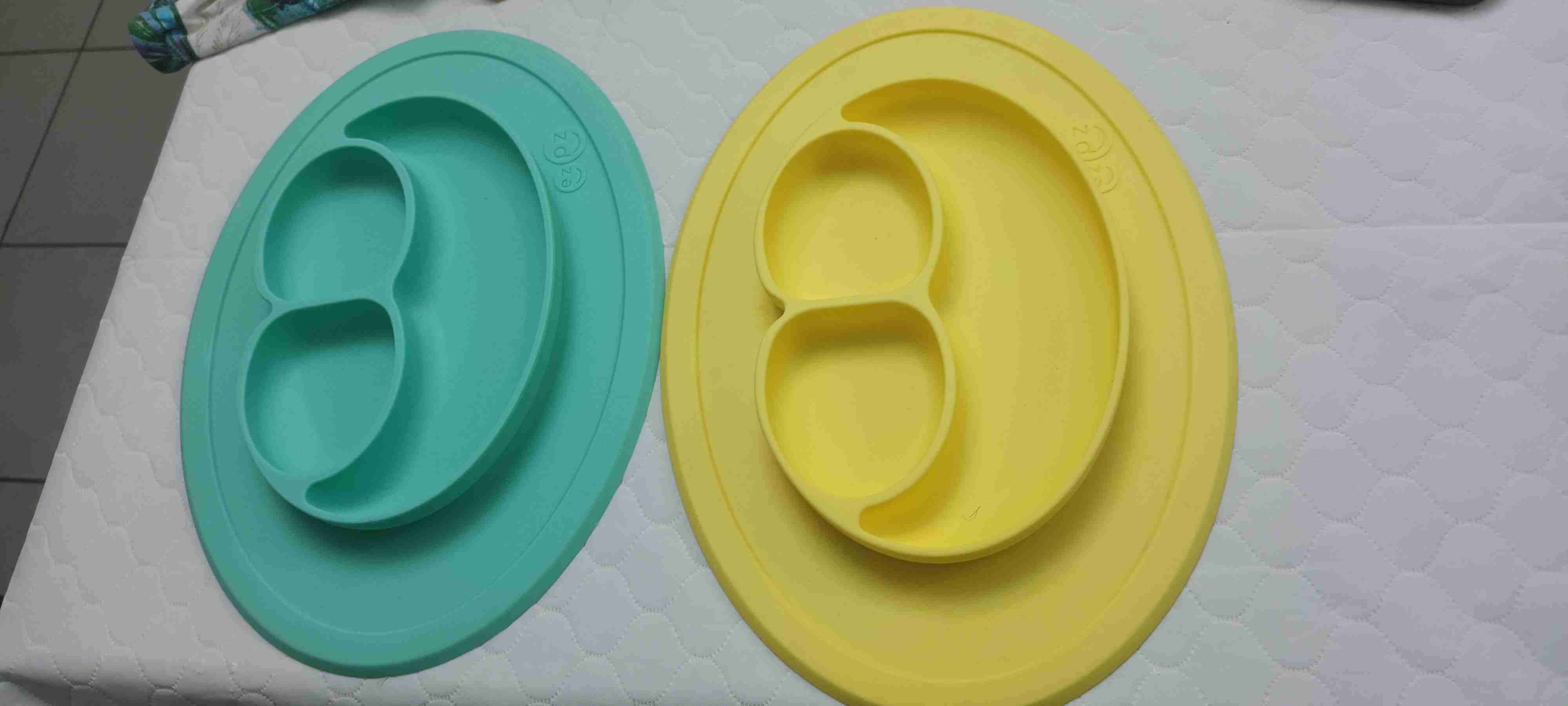 Plato infantil de silicona verde - miniatura 3