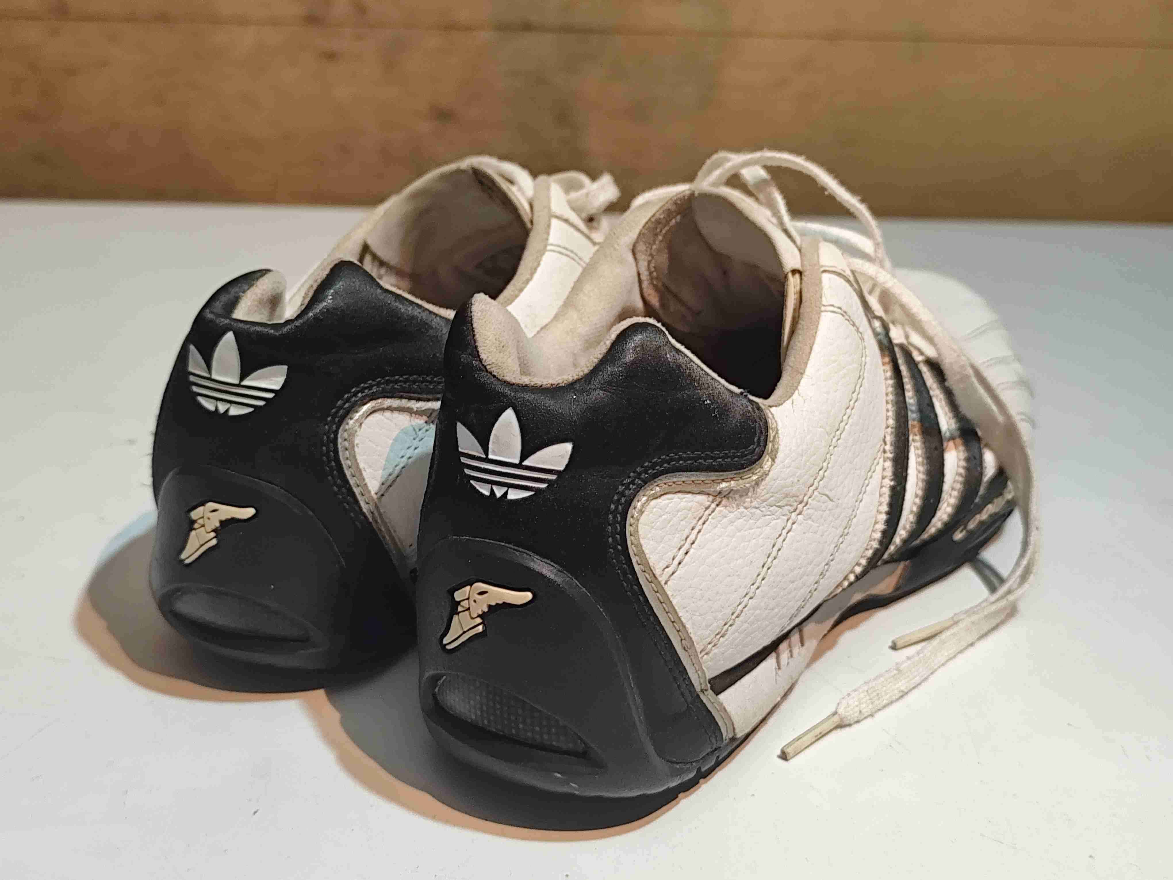 Zapatillas Adidas x GoodYear - miniatura 2