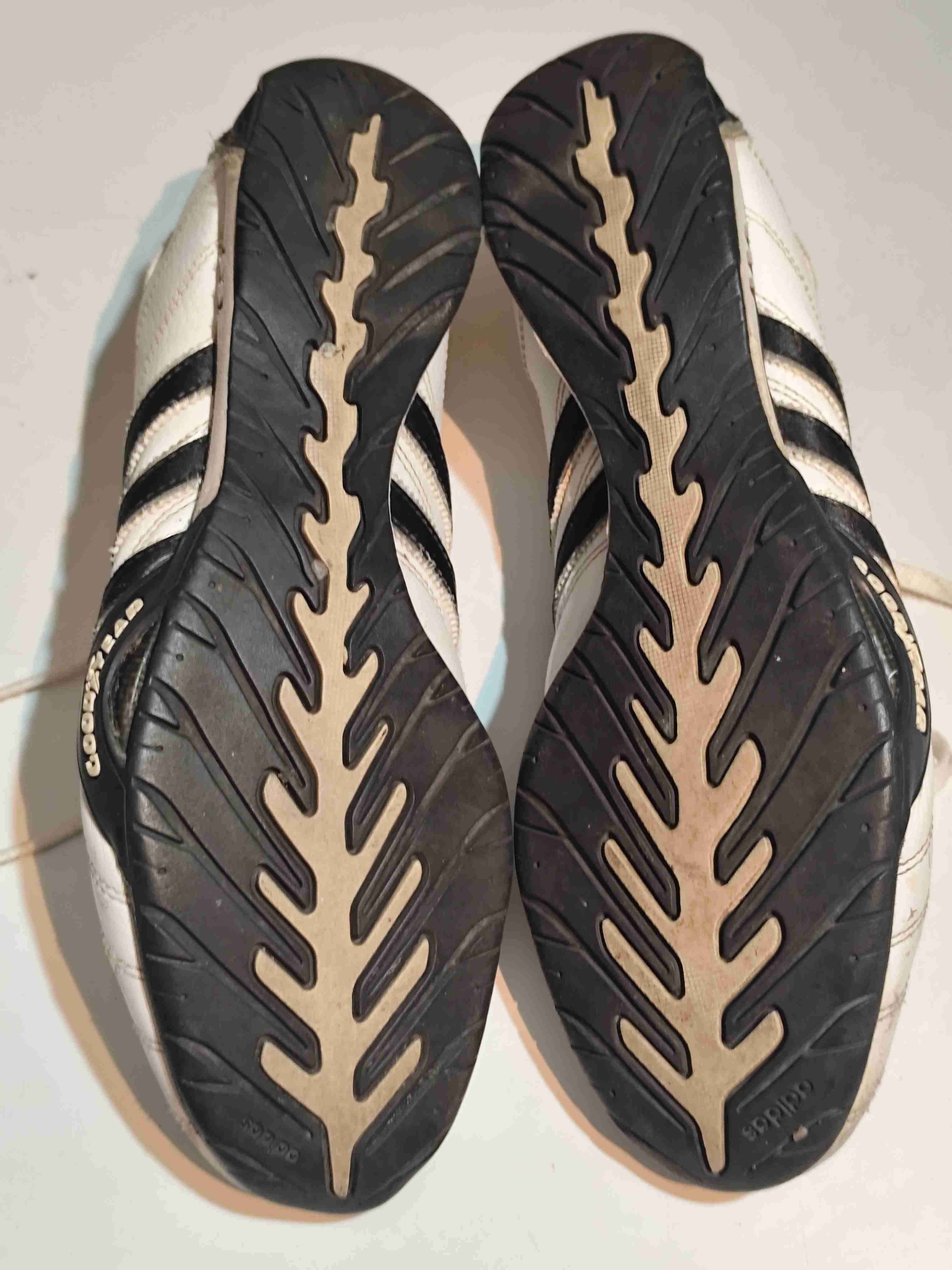 Zapatillas Adidas x GoodYear - miniatura 4