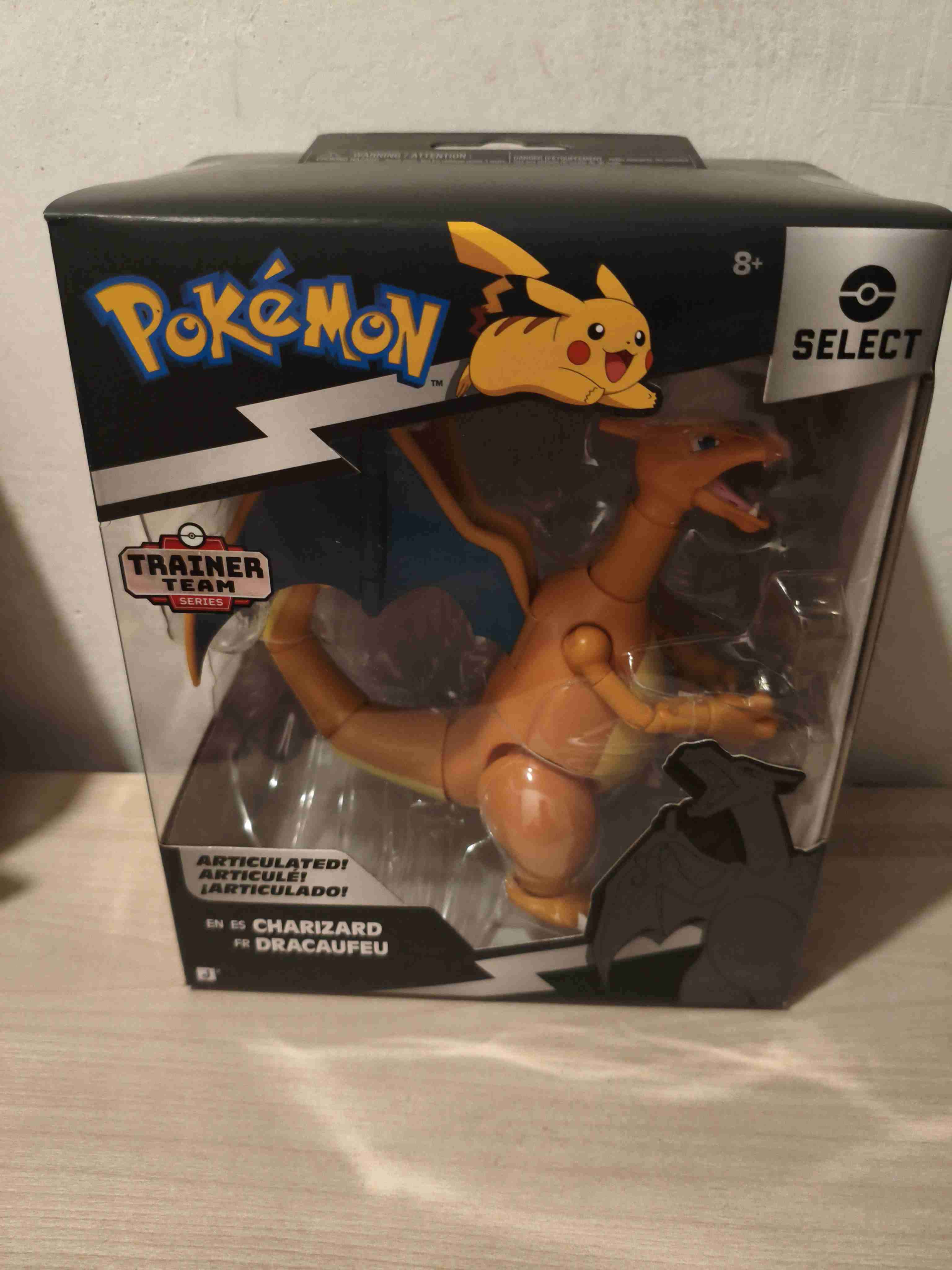 Figura Charizard articulada 15 cm - miniatura 3
