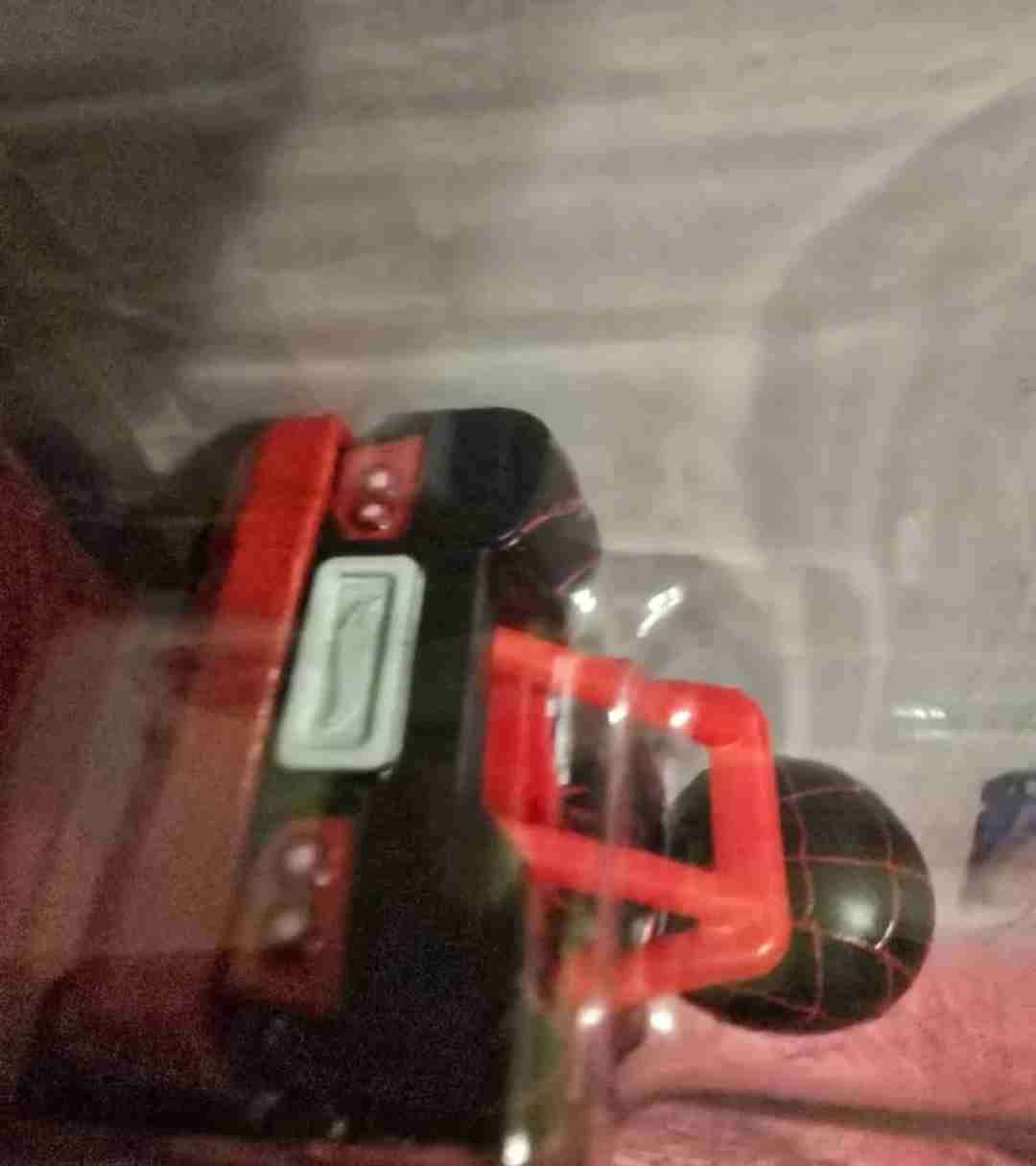 Autito Hotwheels Racer Verse Batman DC Negro  1:64 - miniatura 5