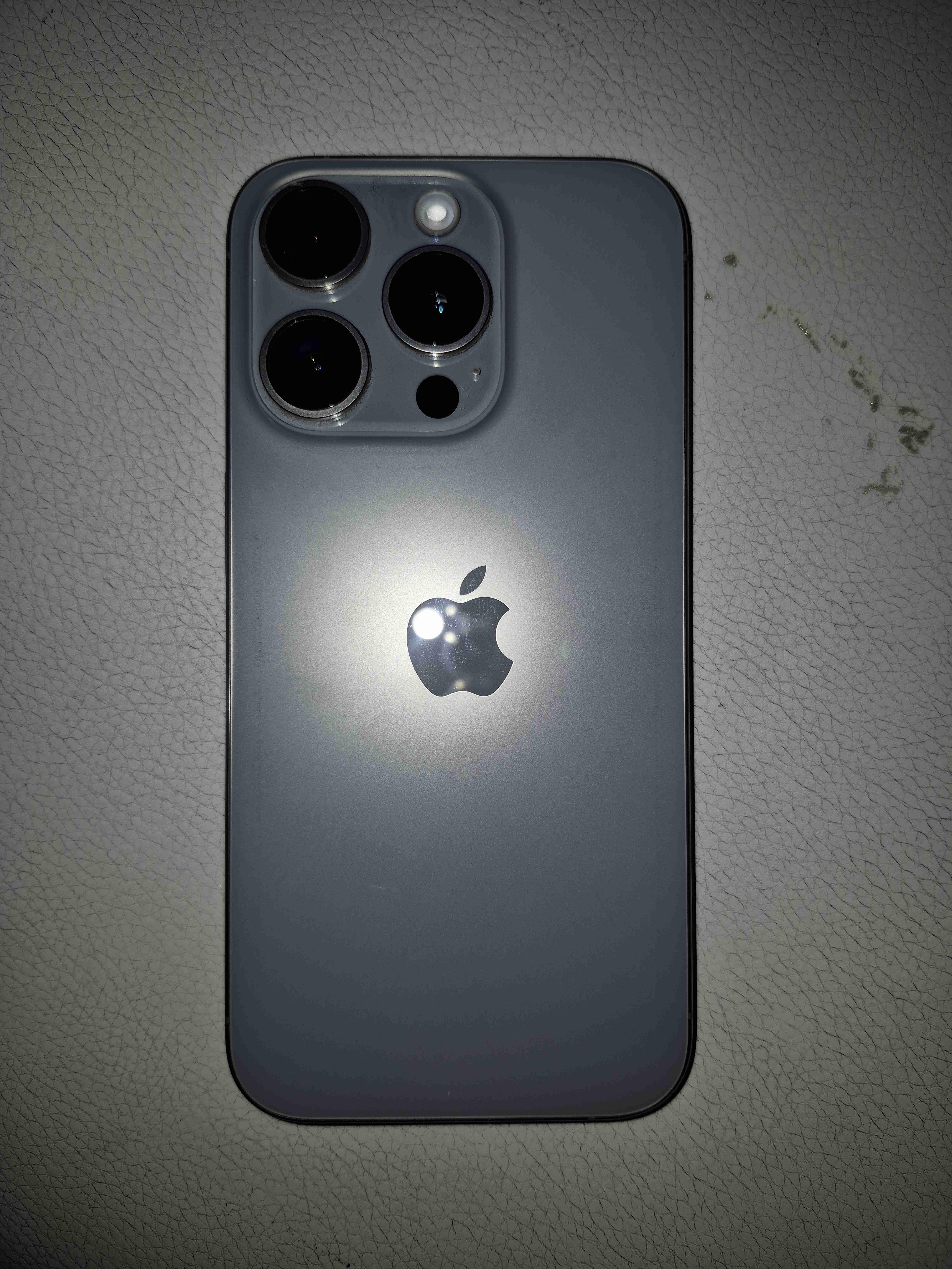 iPhone 15 pro - miniatura 5