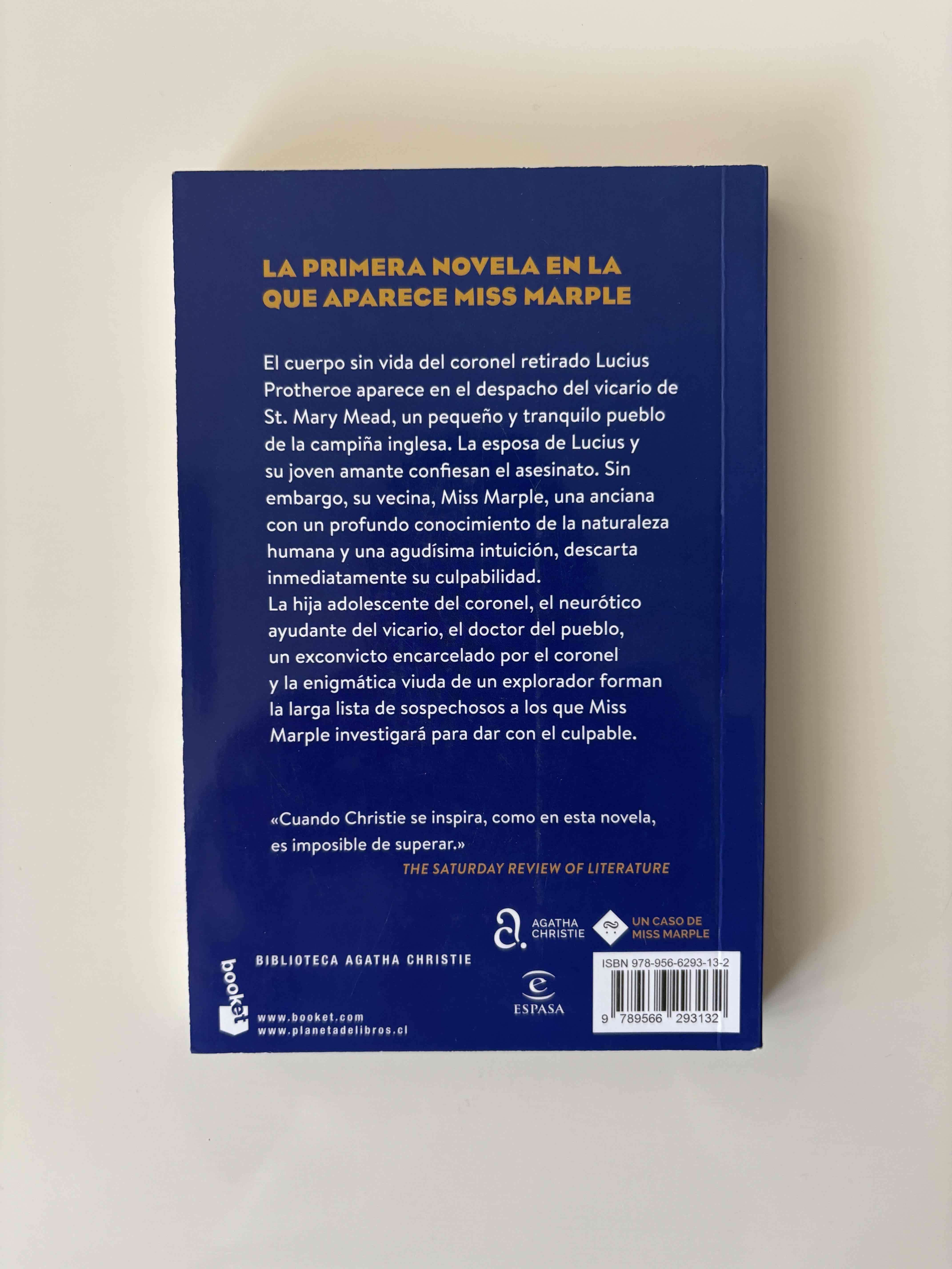 Libro Agatha Christie 'Muerte en la Vicaría' - miniatura 2