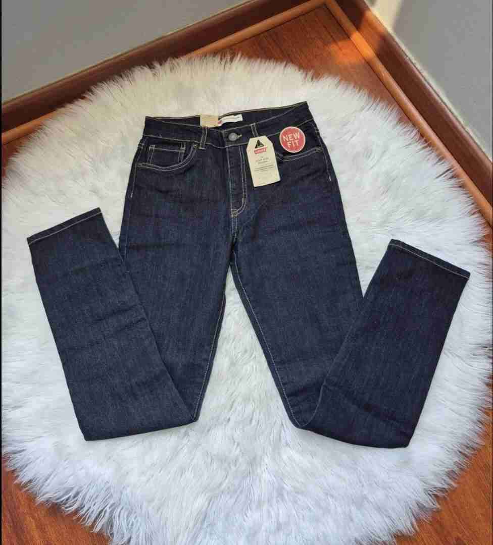 Jeans azul oscuro nuevos - miniatura 2