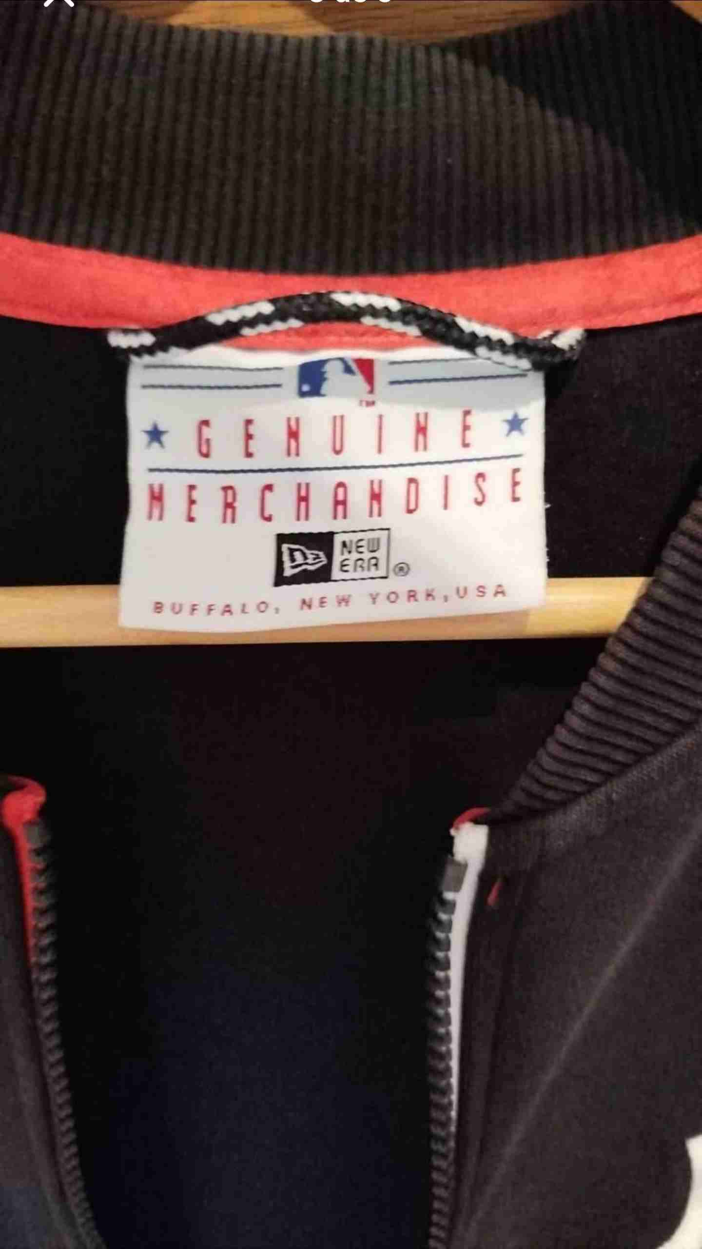 Polerón negro con cremallera New Era - miniatura 3