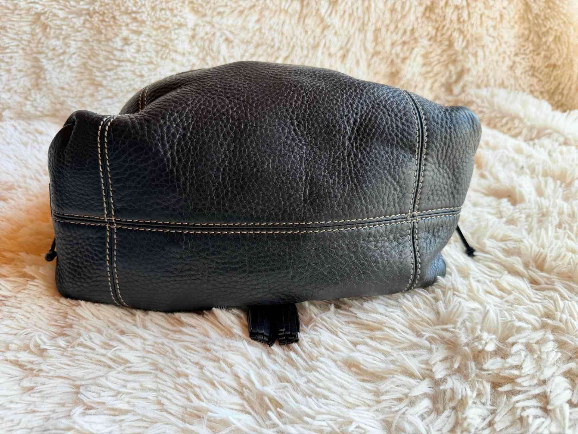 Cartera Dooney & Bourke tipo bucket original ✨ - miniatura 3