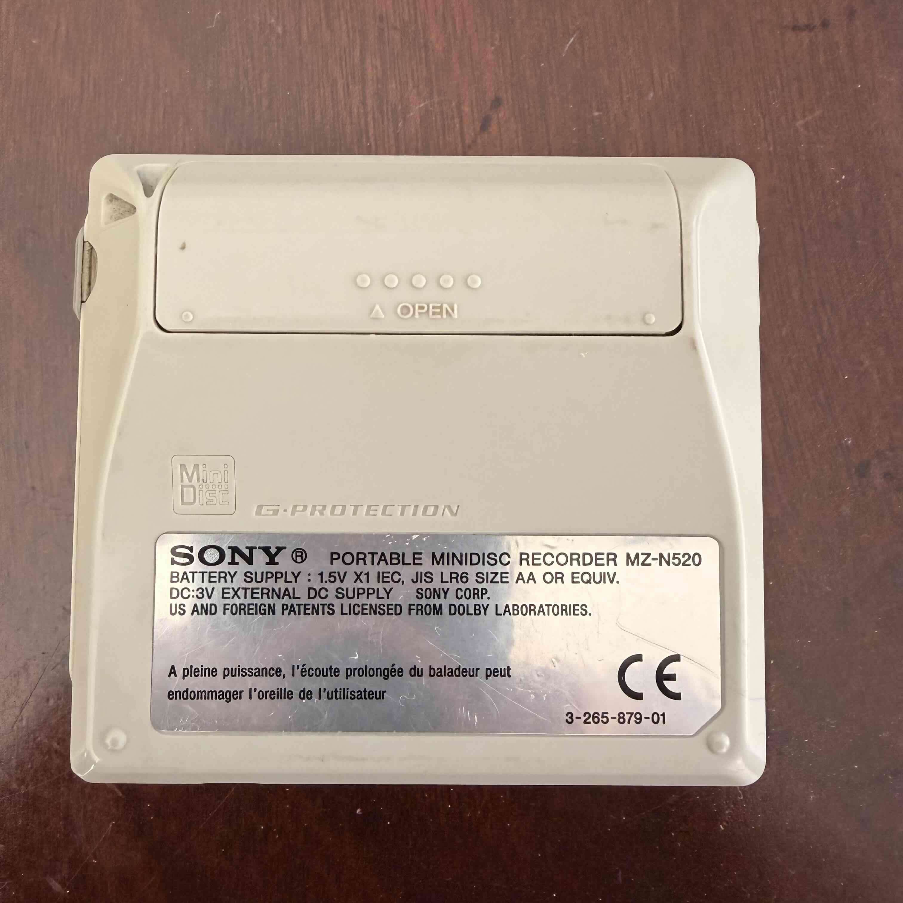 Reproductor portátil Sony MiniDisc - miniatura 3