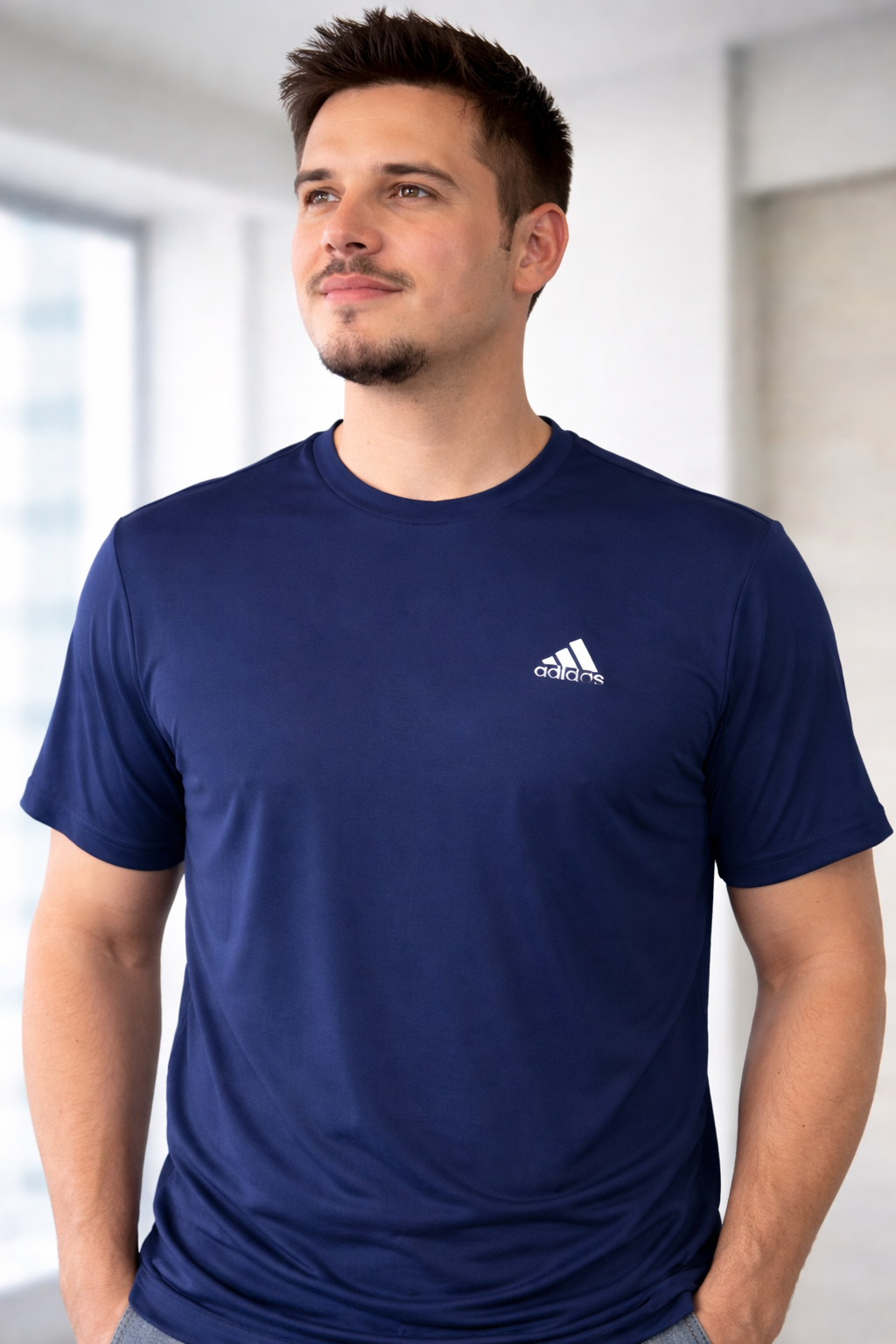 Polera deportiva azul hombre