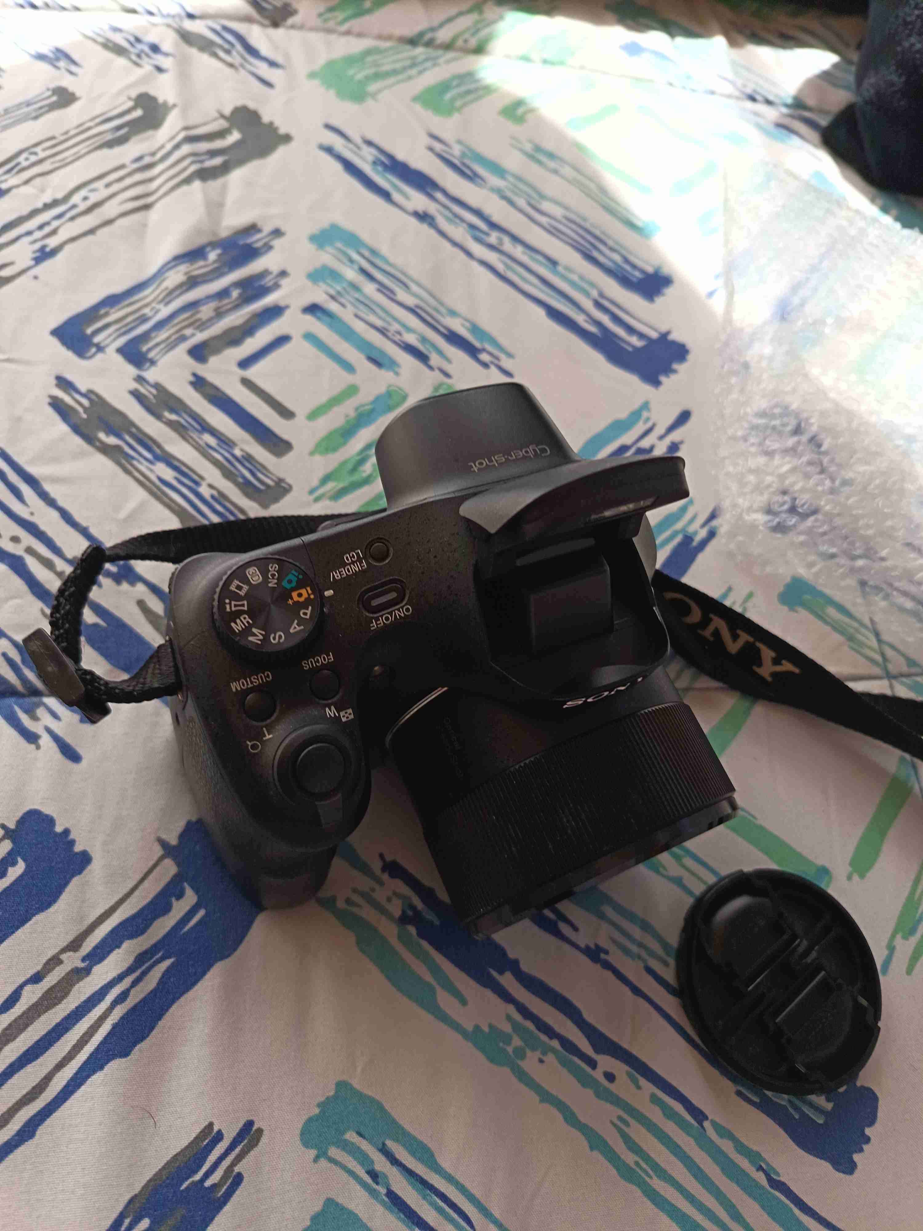 Cámara Sony con lente Carl Zeiss - miniatura 2