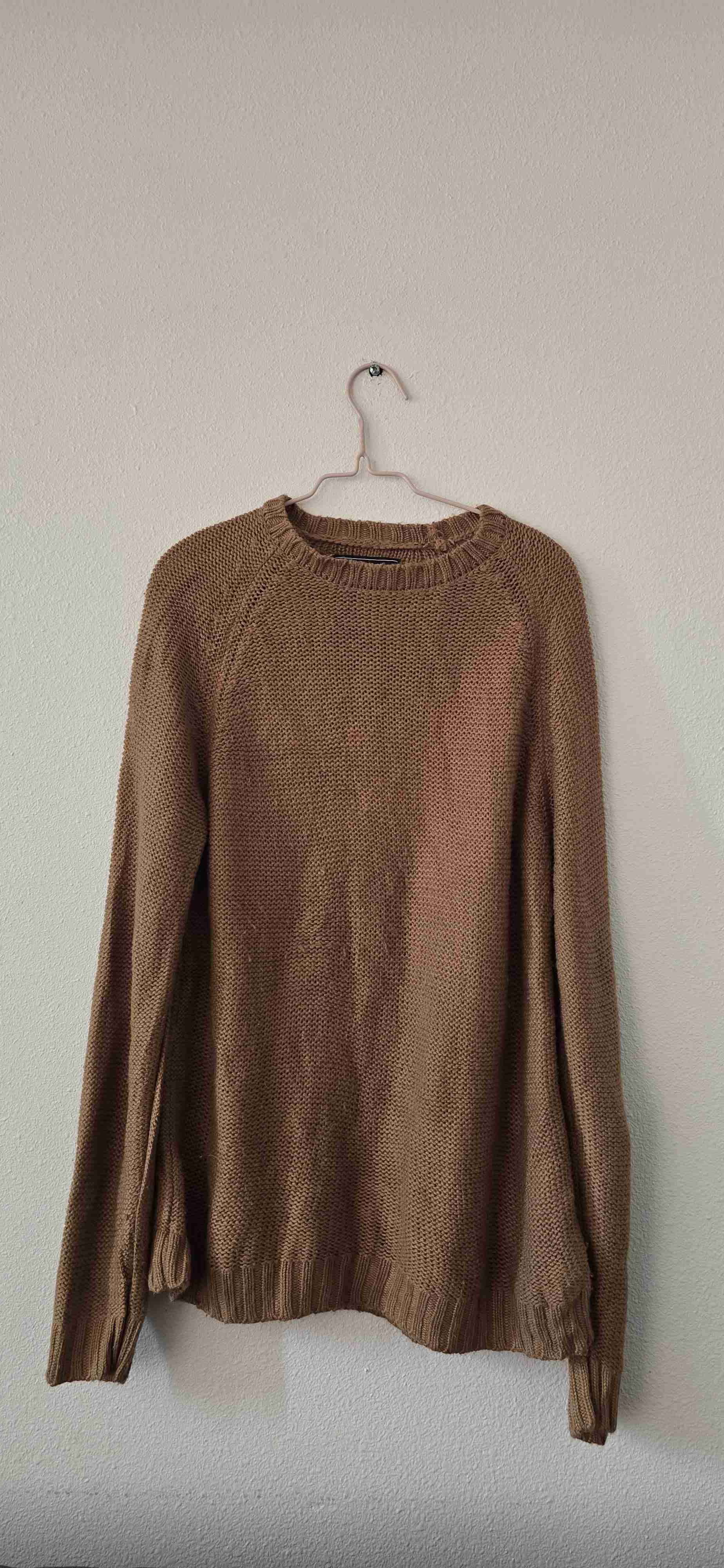 Suéter de lana marrón