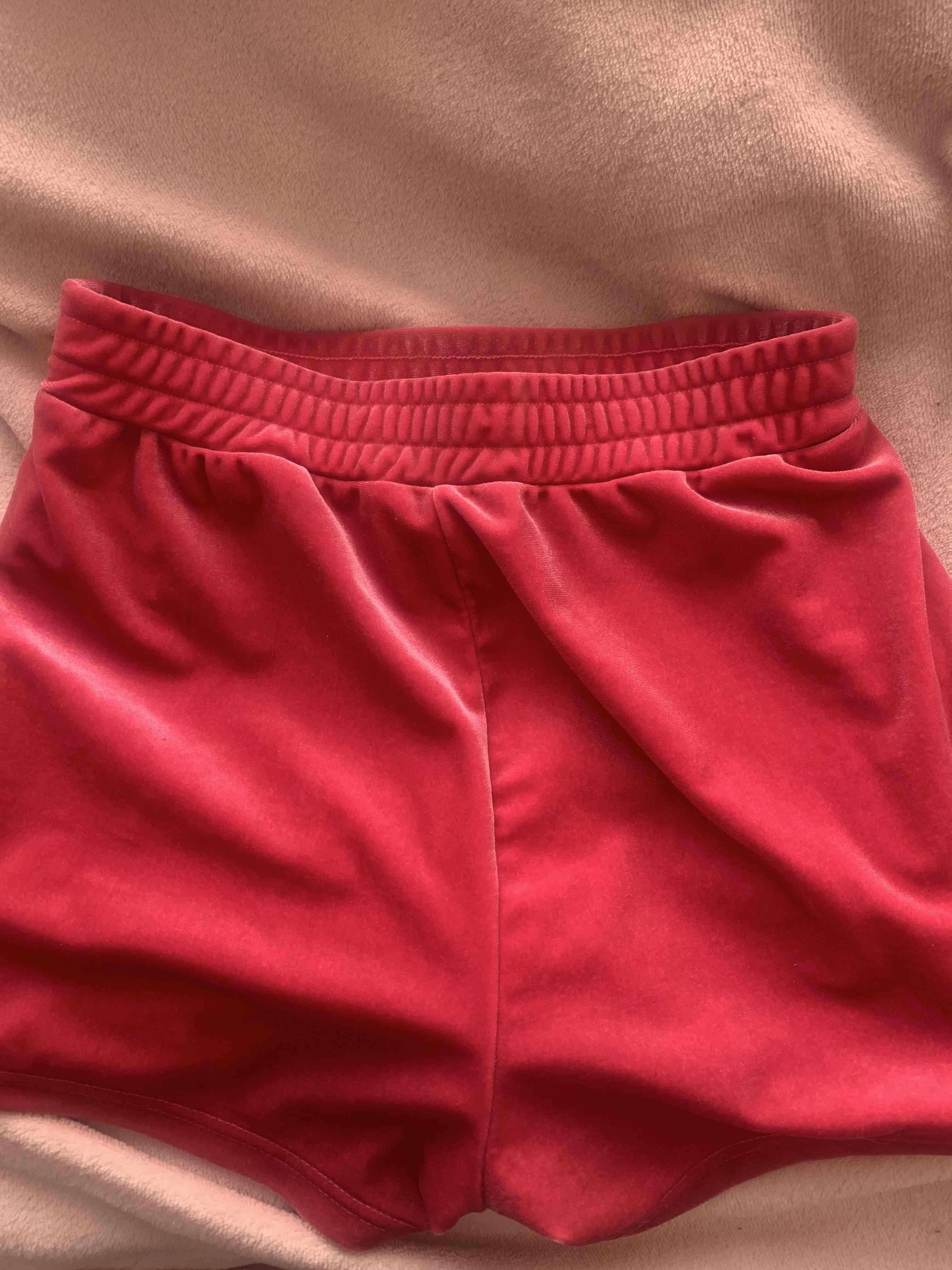 Shorts rosados - miniatura 2